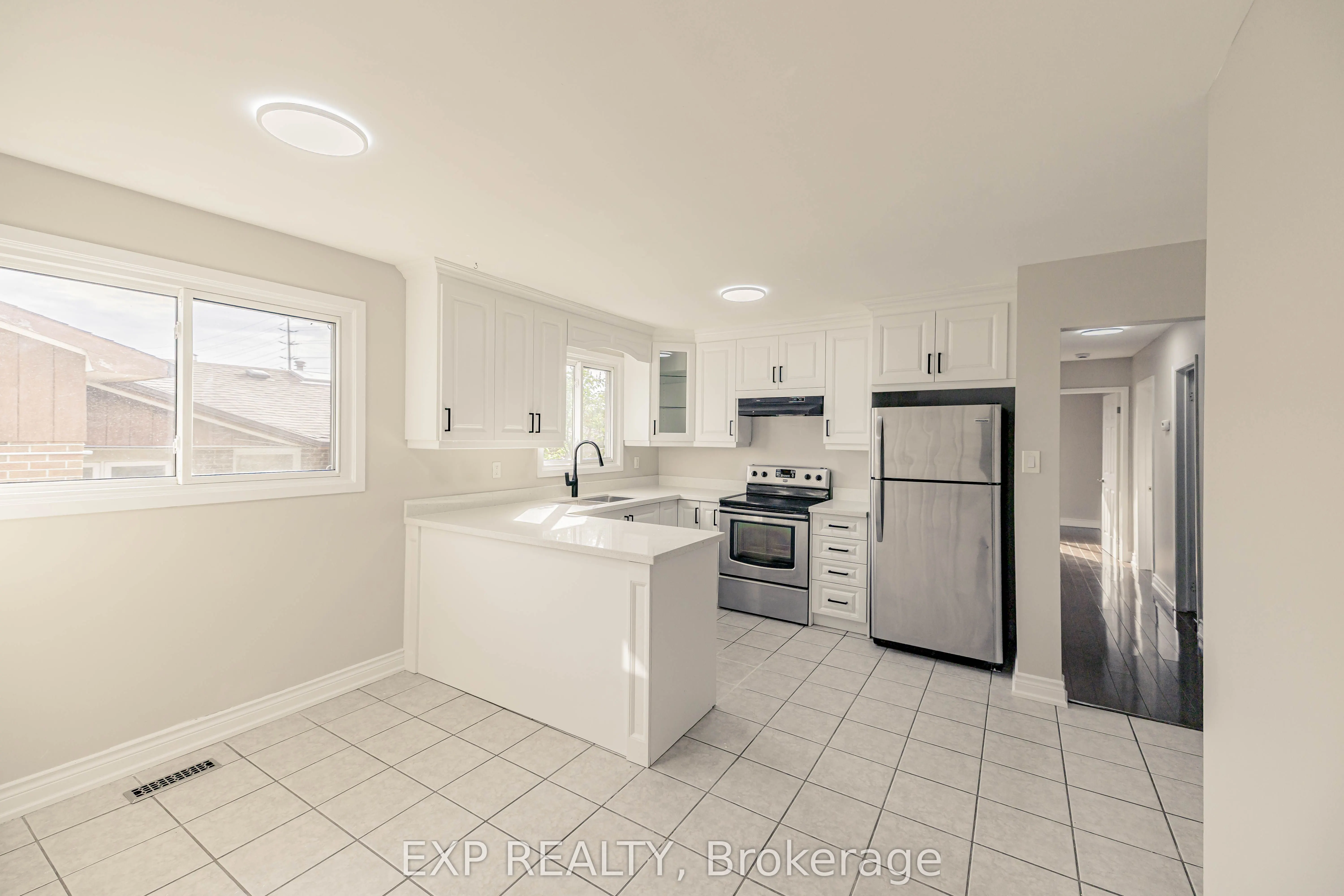 131 Manitou Crescent, #Upper Level