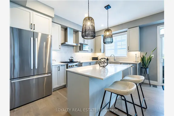 12 Wainwright Drive, Brampton