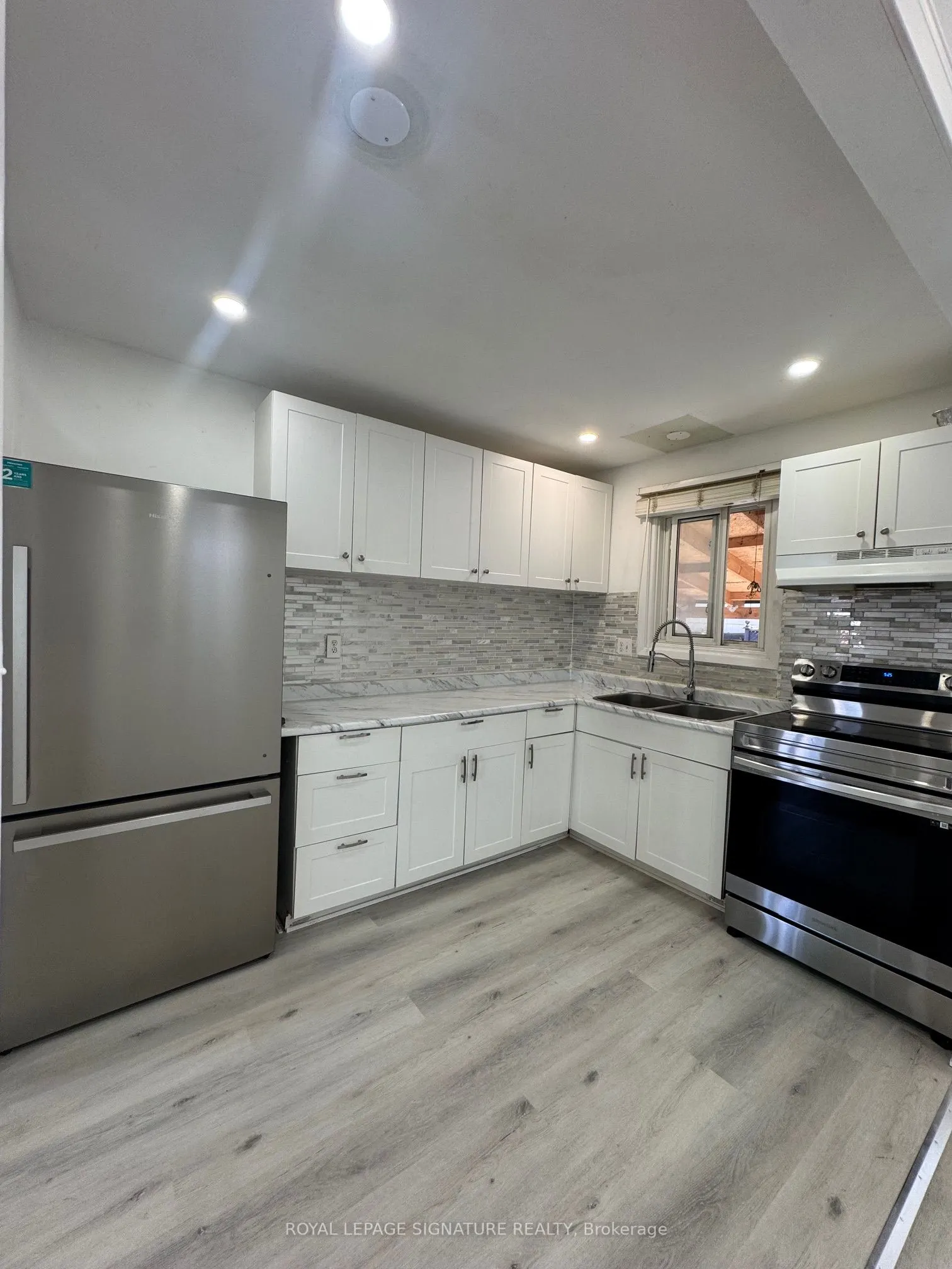 10 Heatherside Court