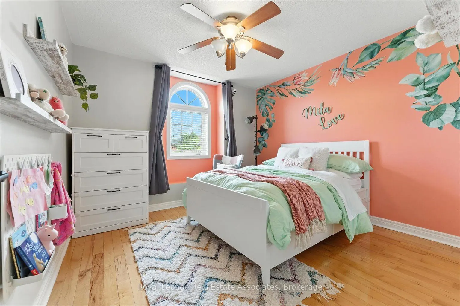 151 Mowat Crescent