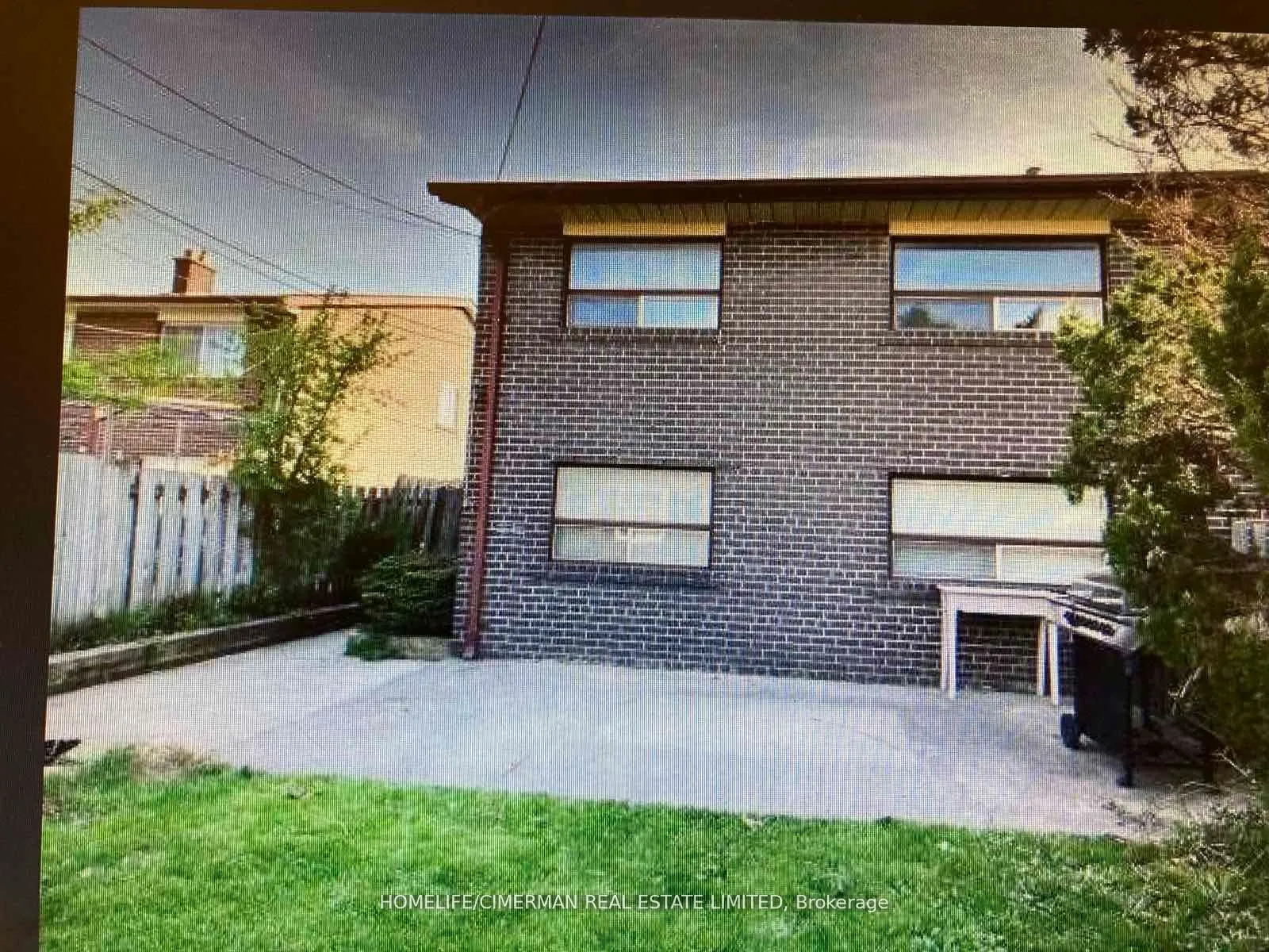 3 Benton Street