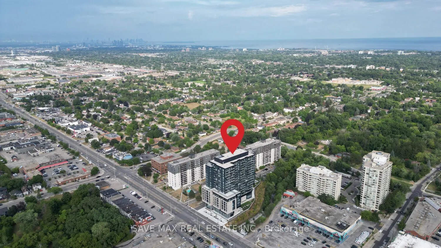 86 Dundas Street E, #916