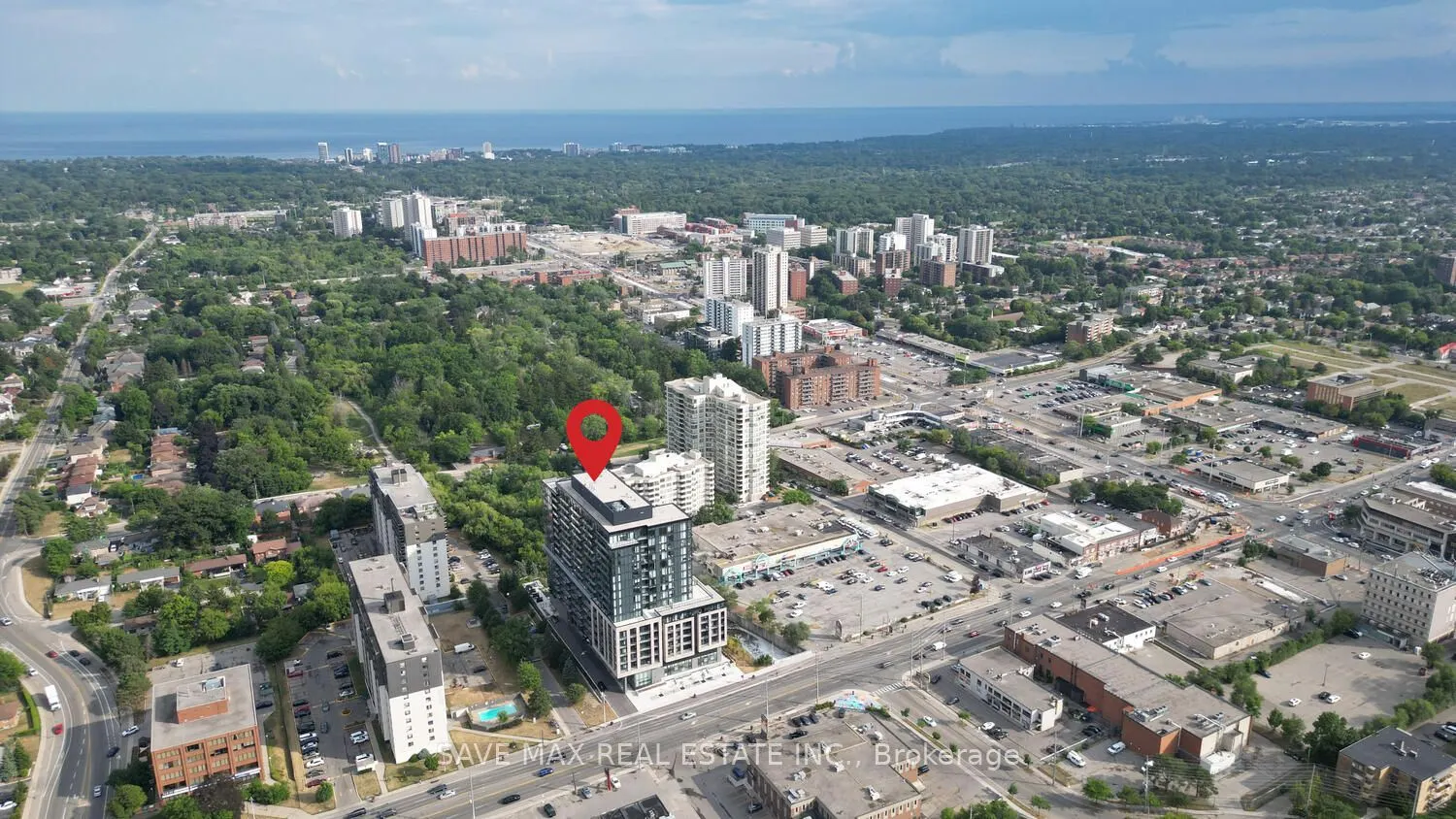 86 Dundas Street E, #916
