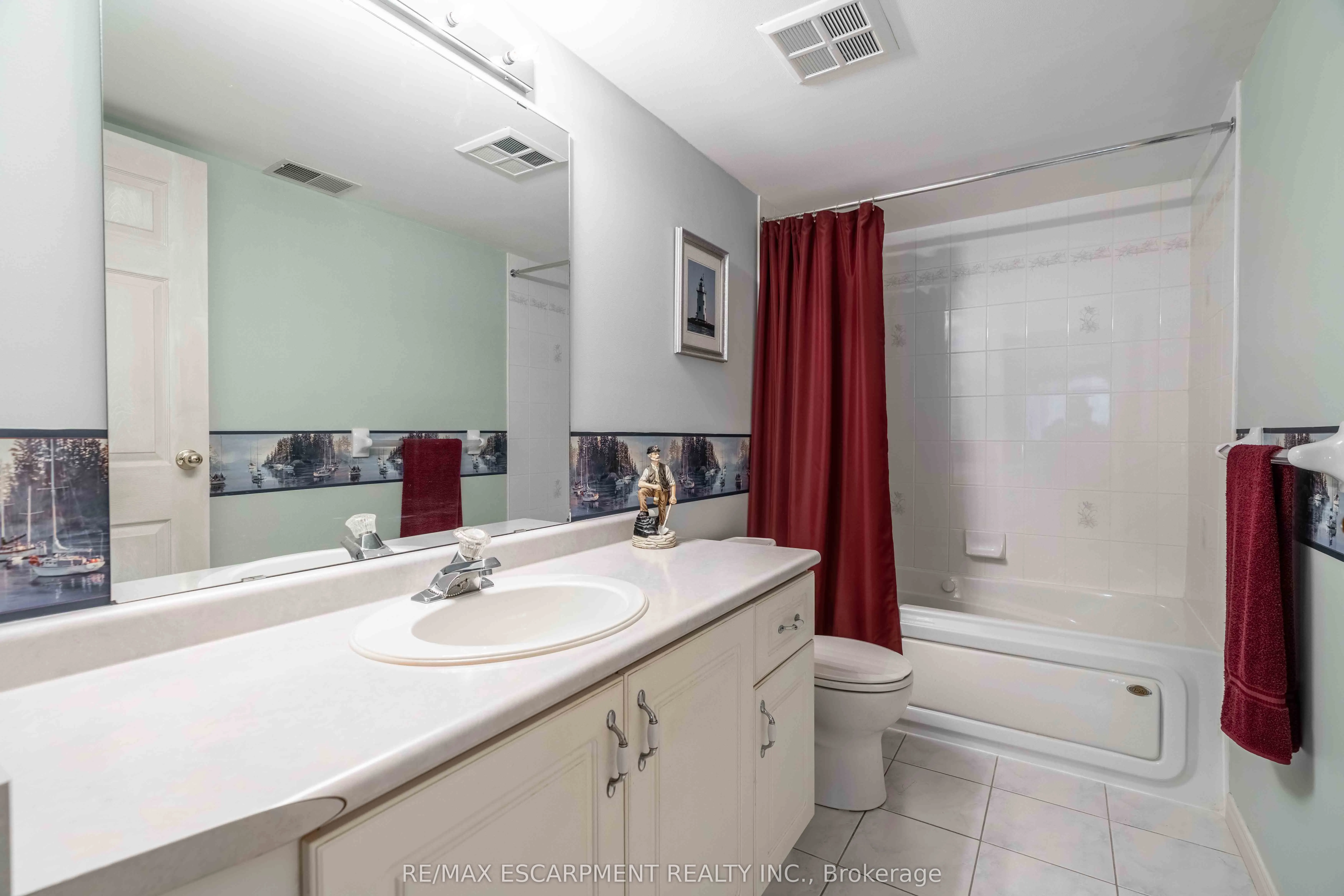 3499 Upper Middle Road, #102