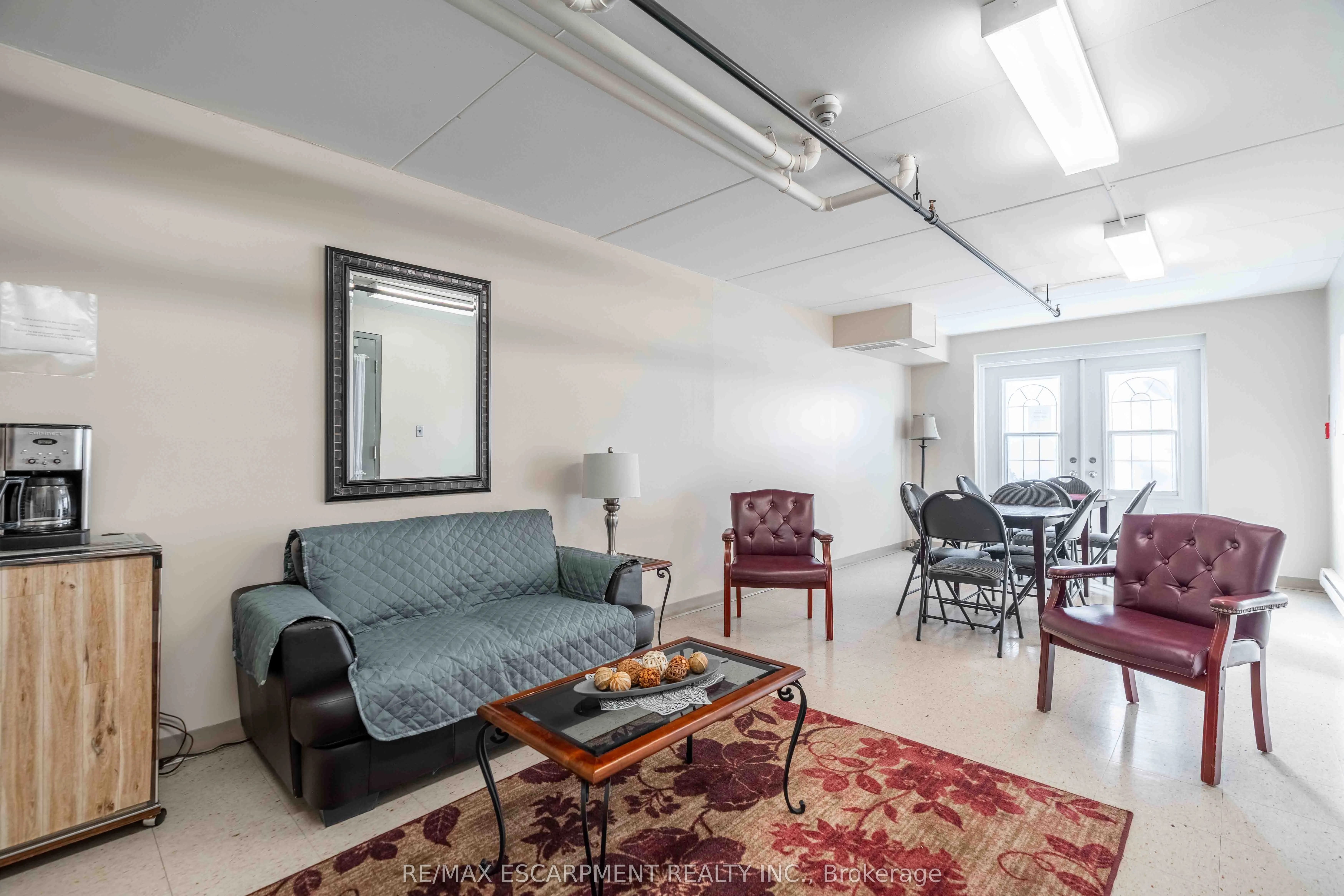 3499 Upper Middle Road, #102