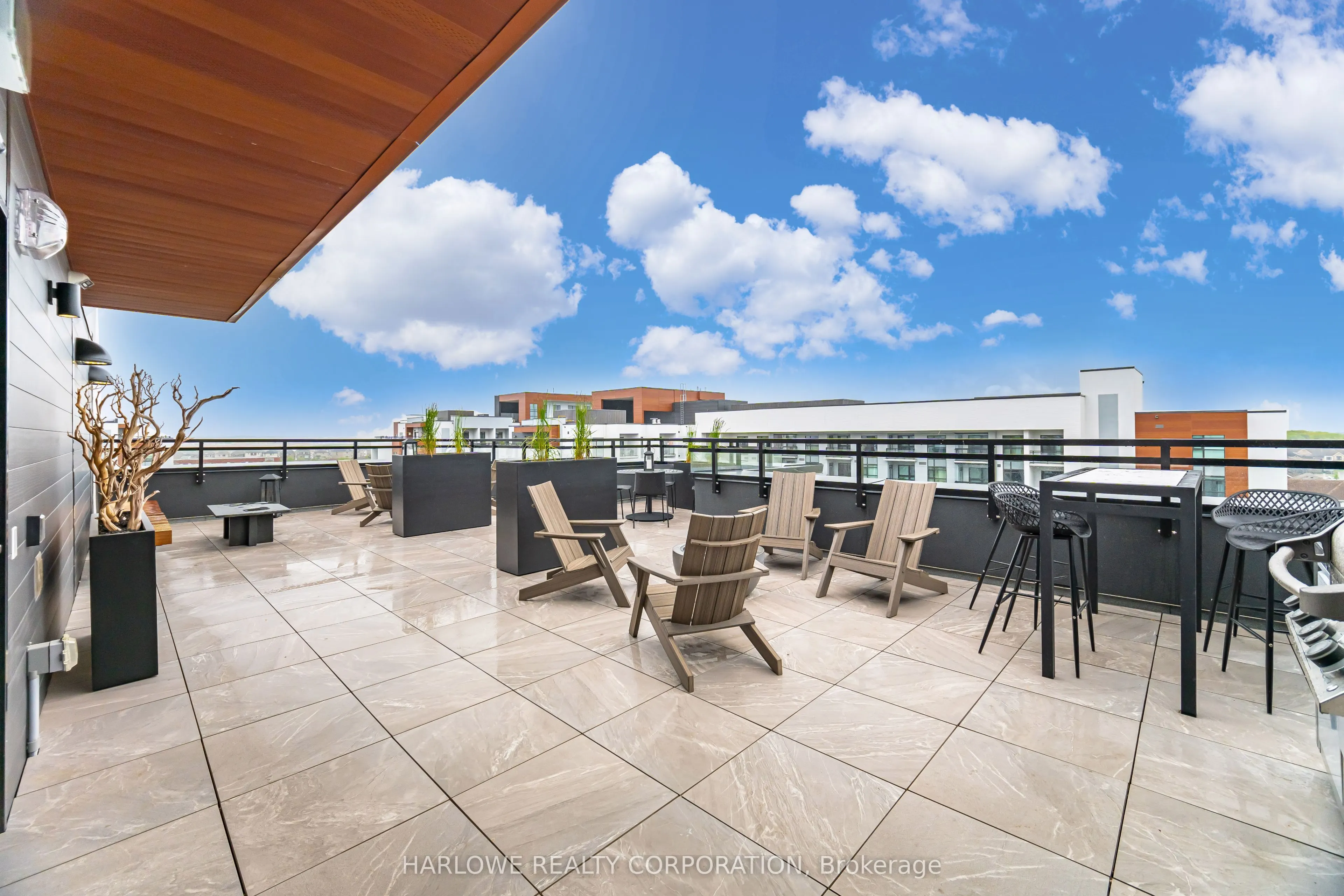 490 Gordon Krantz Avenue, #617