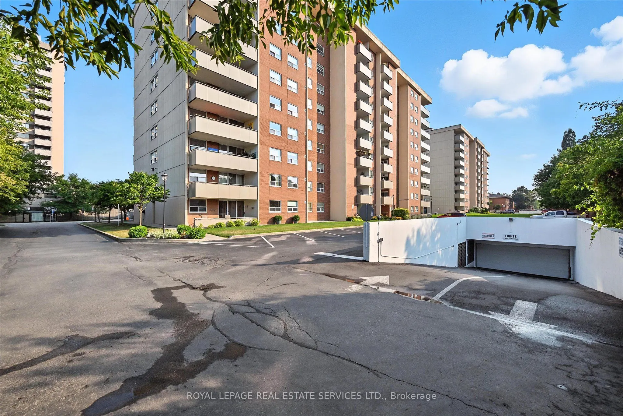 1425 Ghent Avenue, #707
