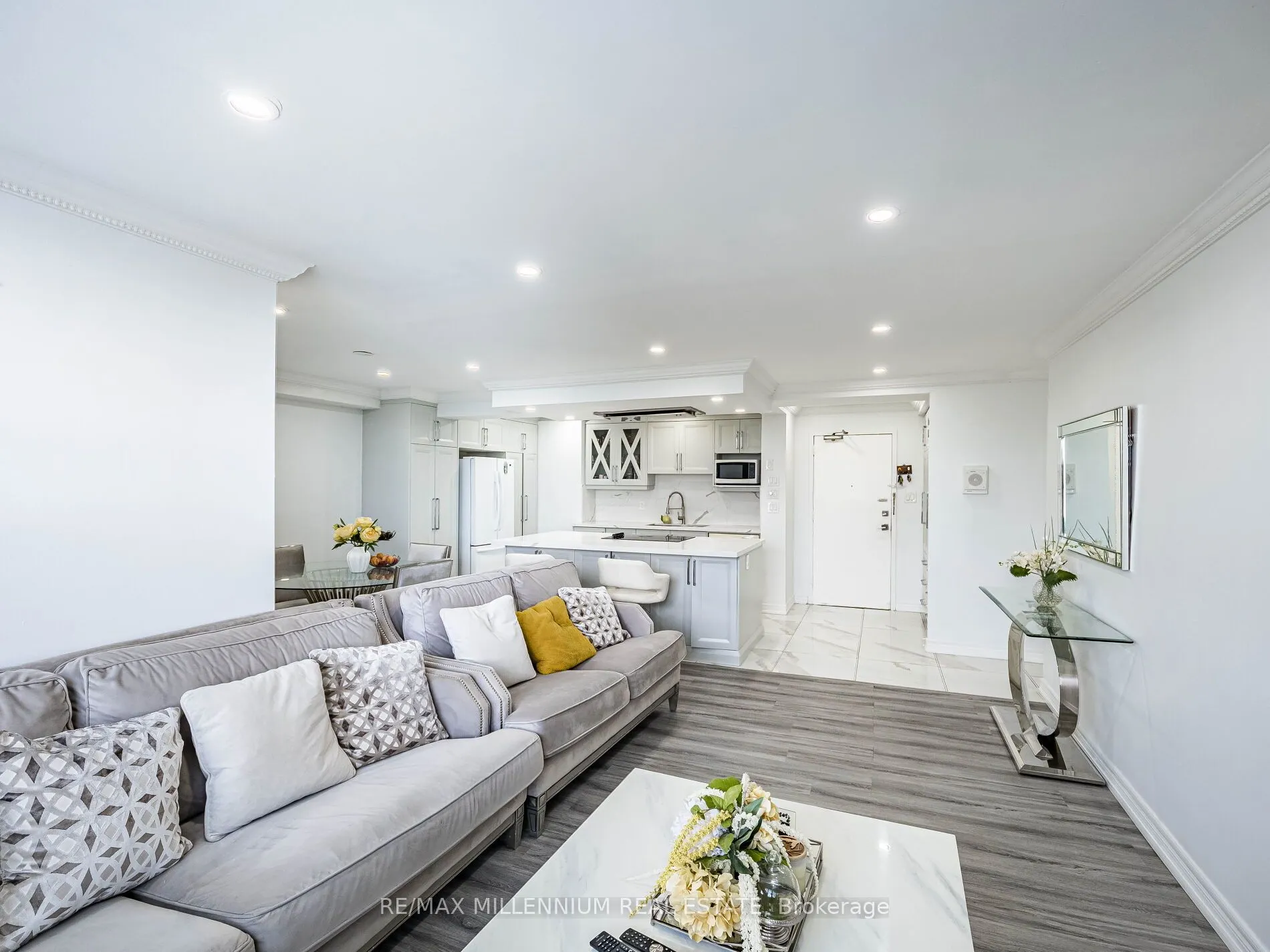 2825 Islington Avenue, ##603