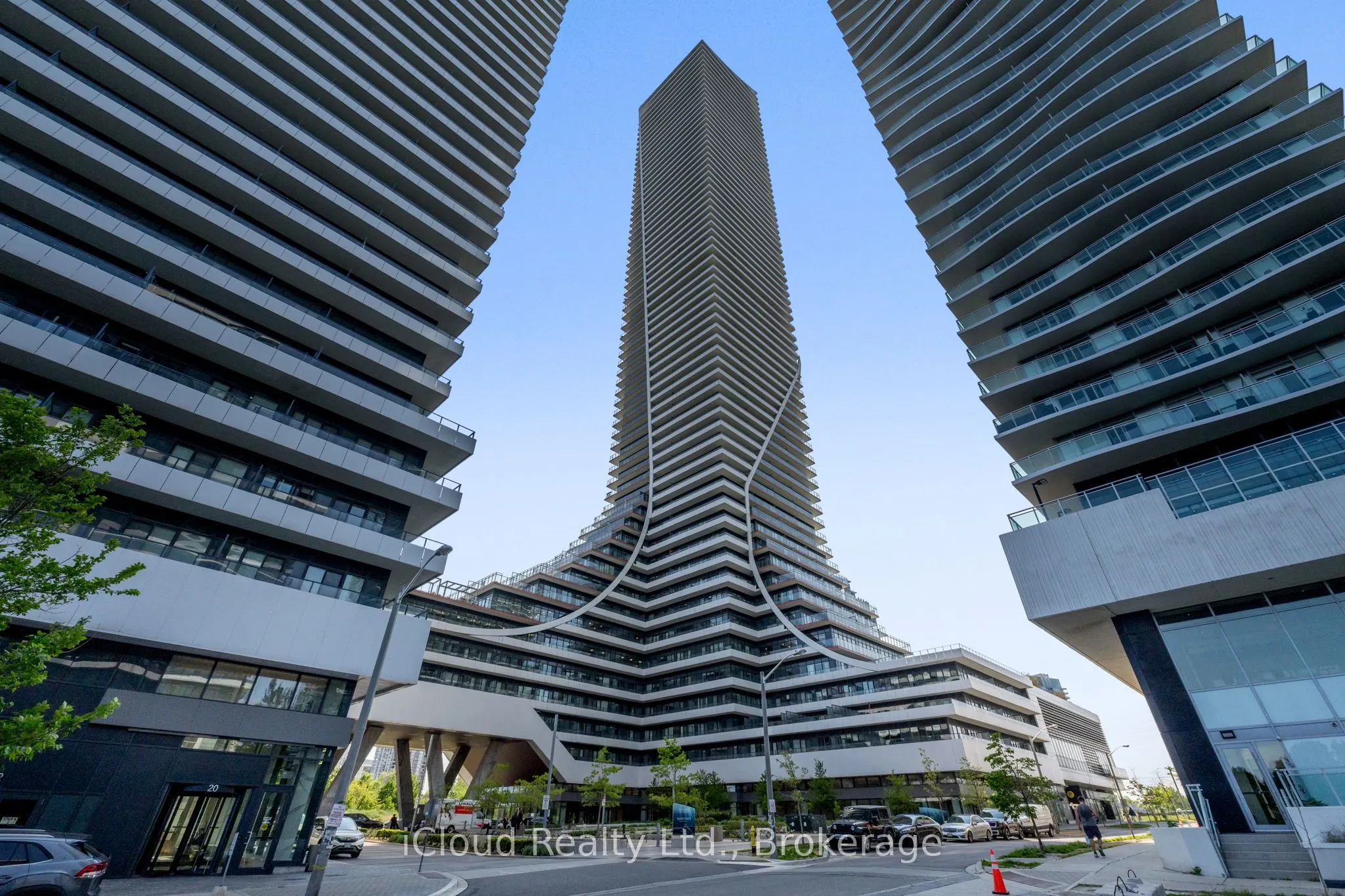 30 Shore Breeze Drive, #921