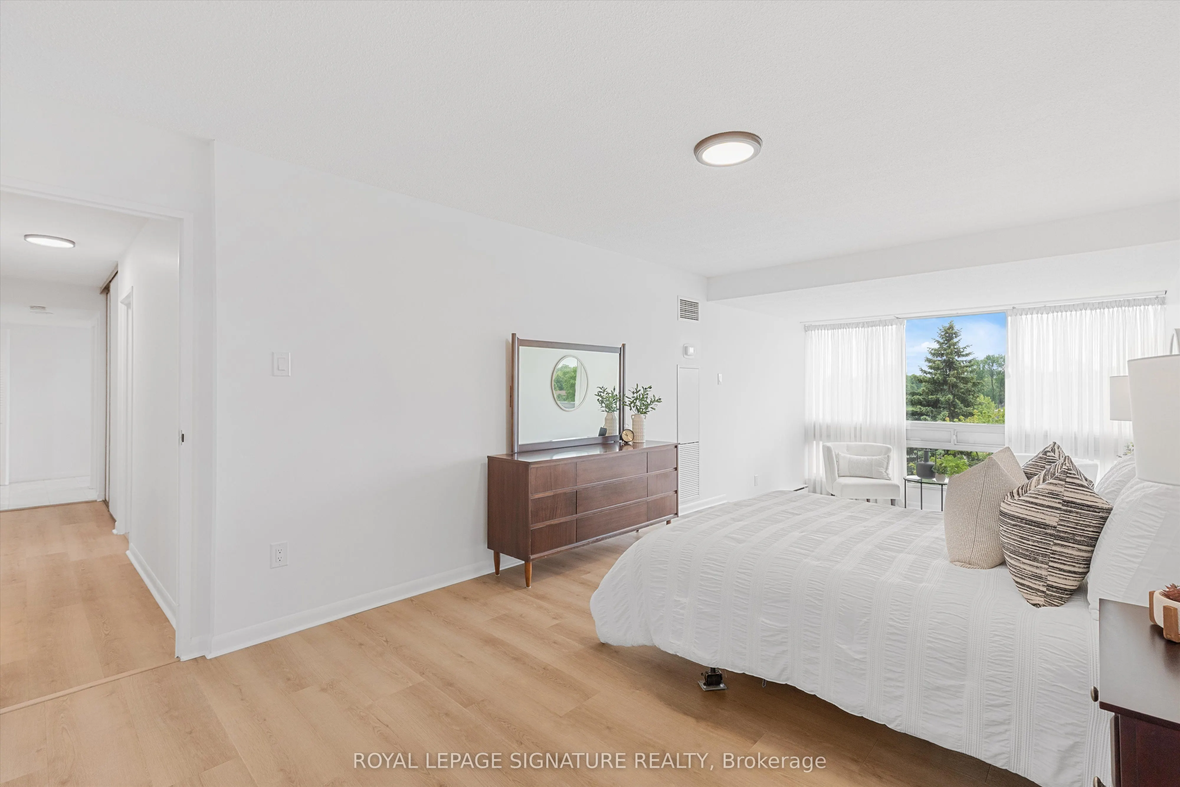 2185 Marine Drive, #604