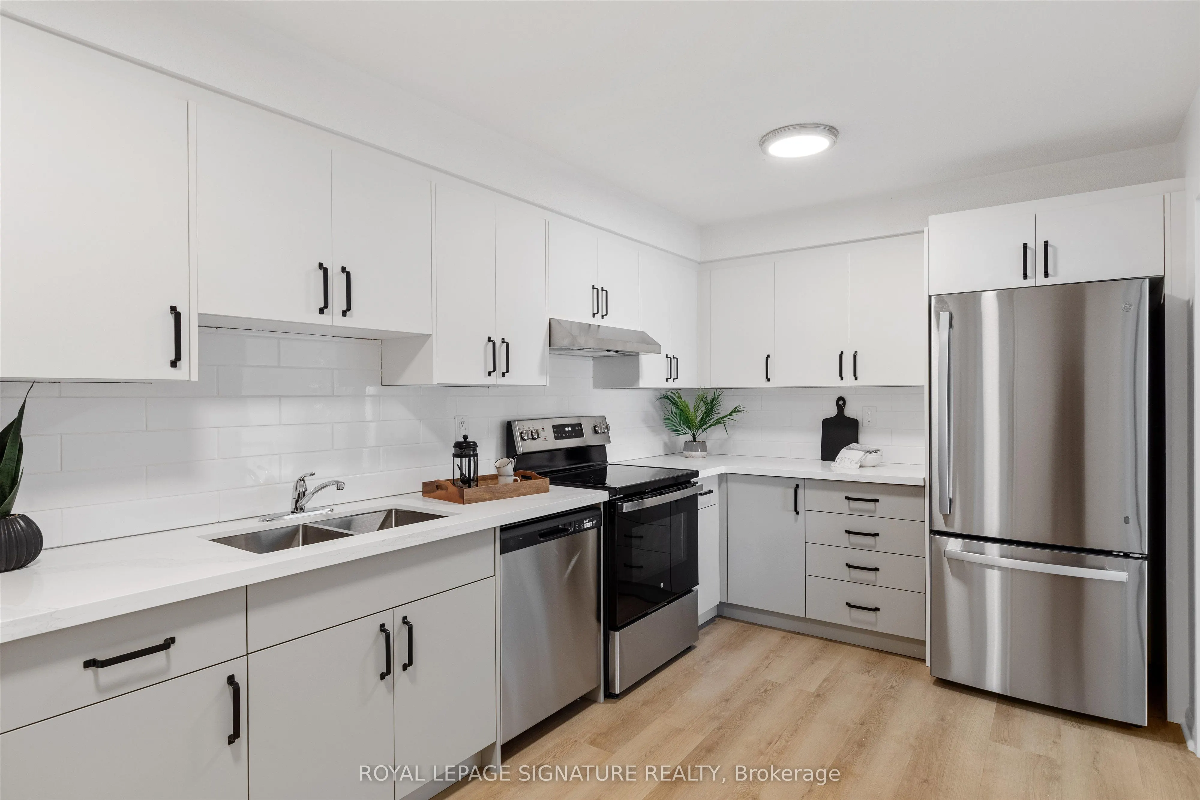 2185 Marine Drive, #604
