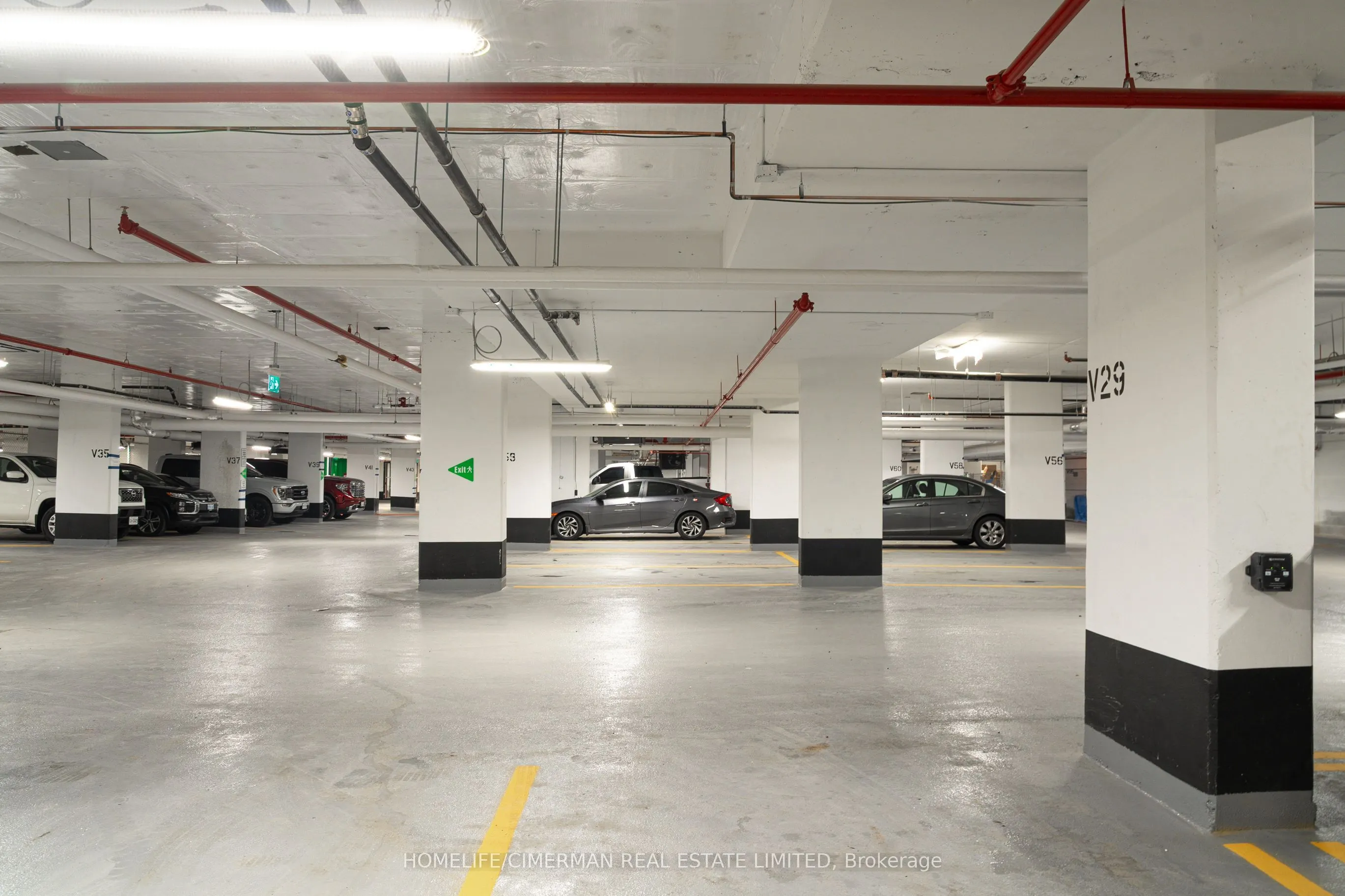 202 Burnhamthorpe Road E, #602