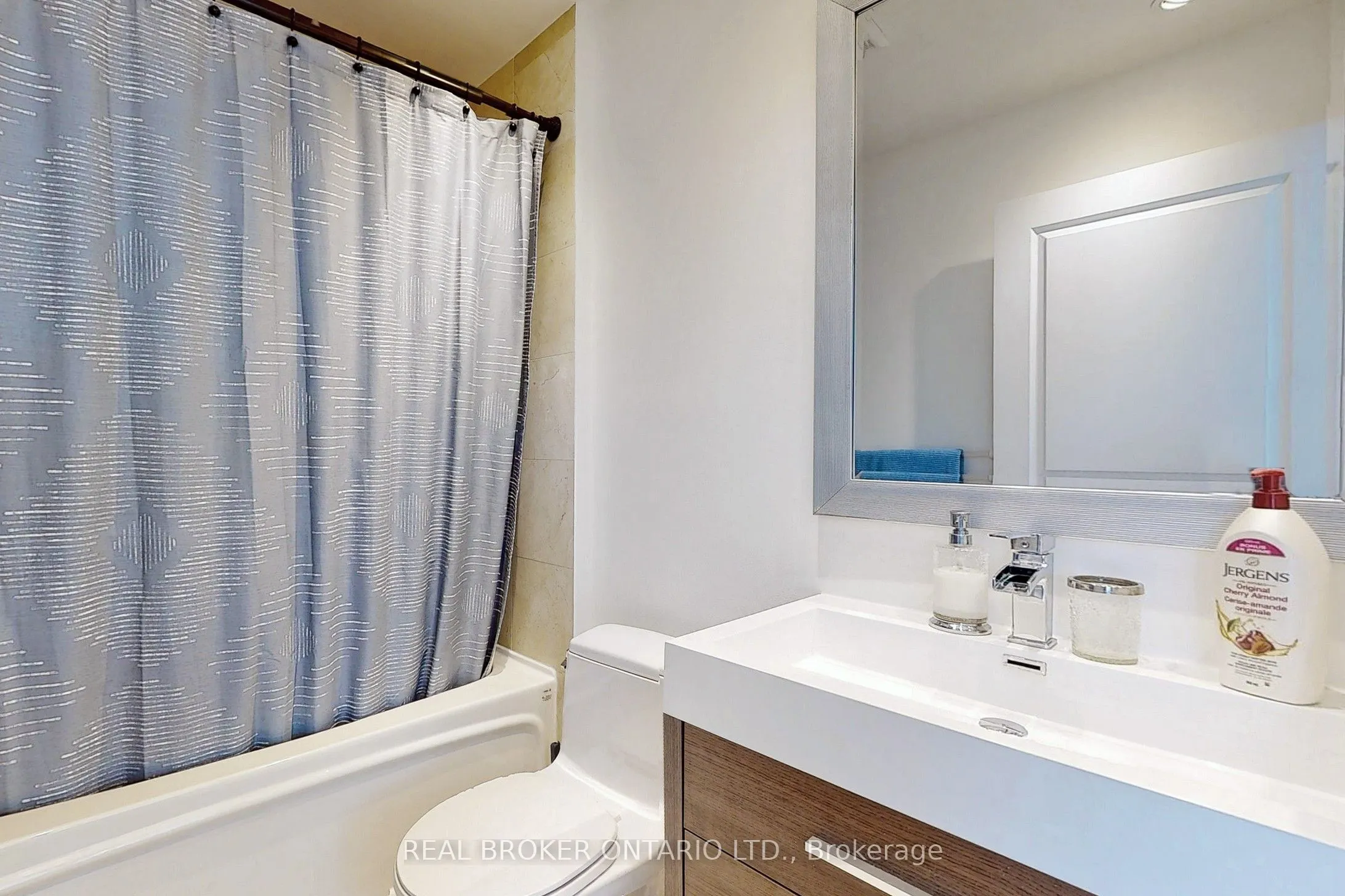 2087 Lake Shore Boulevard W #PH7