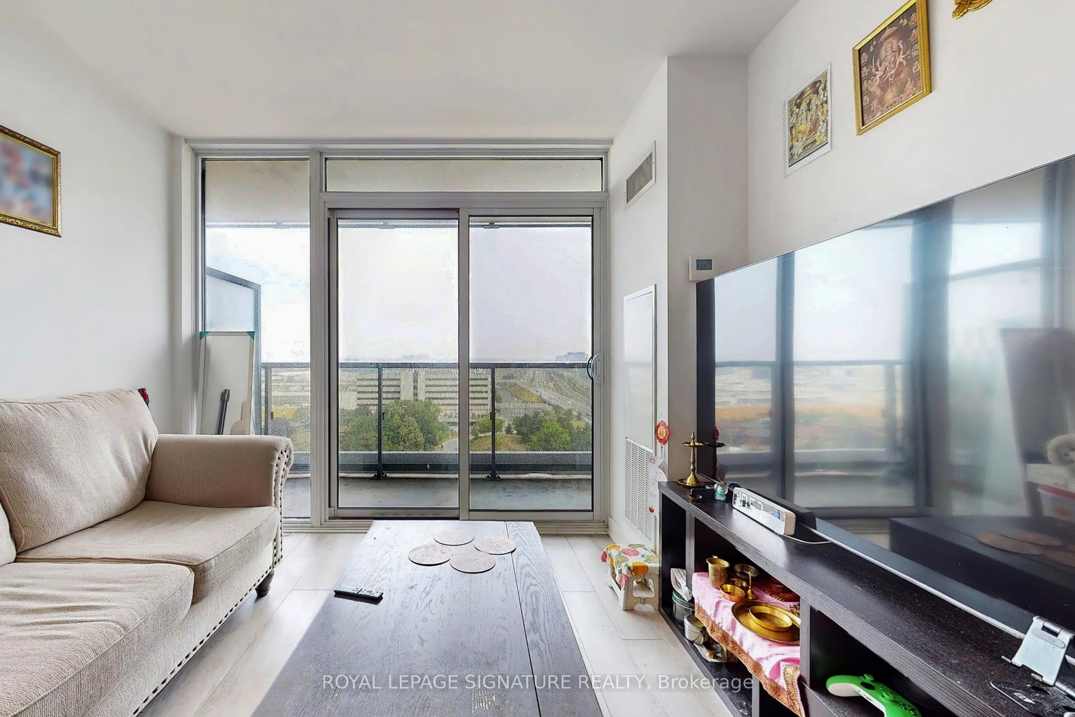 160 Flemington Road, #1409