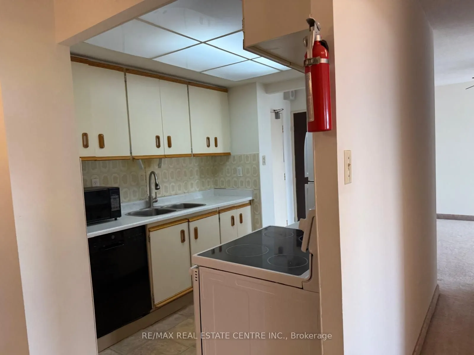 3100 Kirwin Avenue, #704