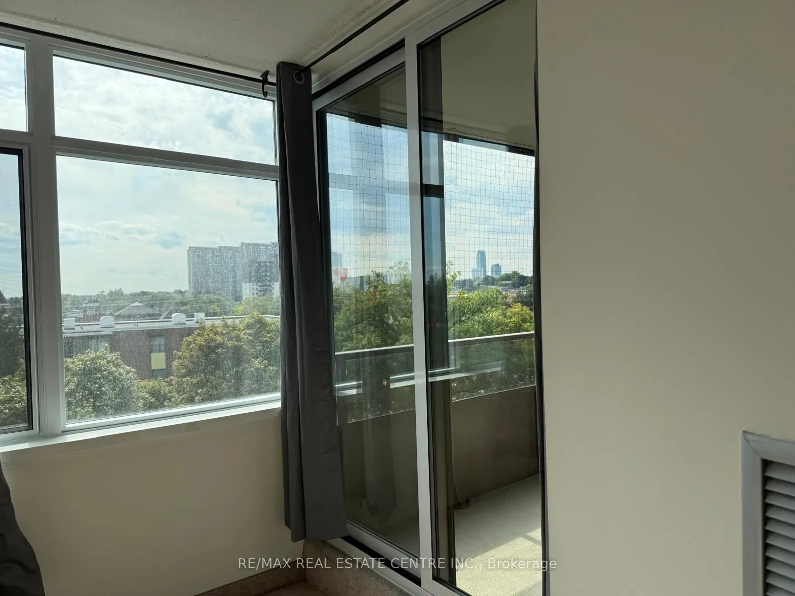 3100 Kirwin Avenue, #704