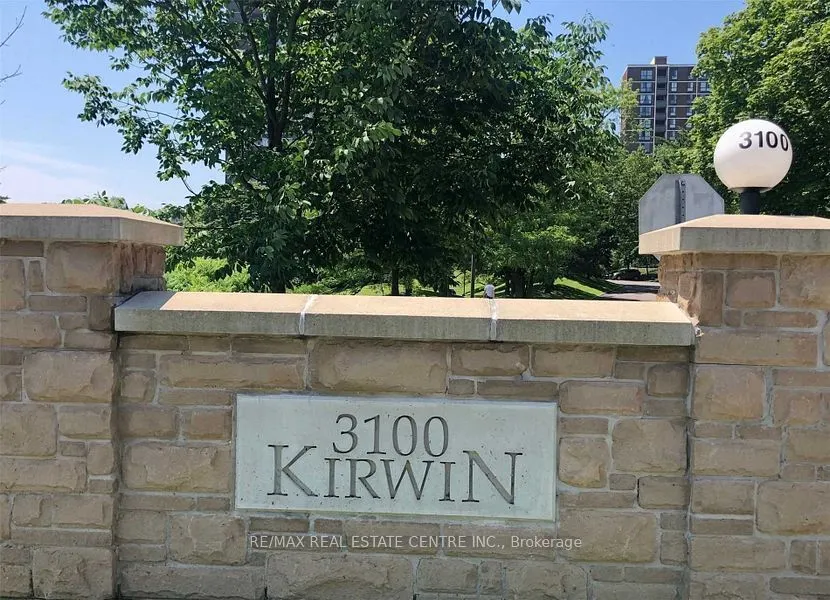 3100 Kirwin Avenue, #704