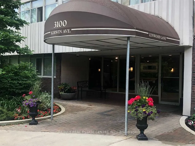 3100 Kirwin Avenue, #704