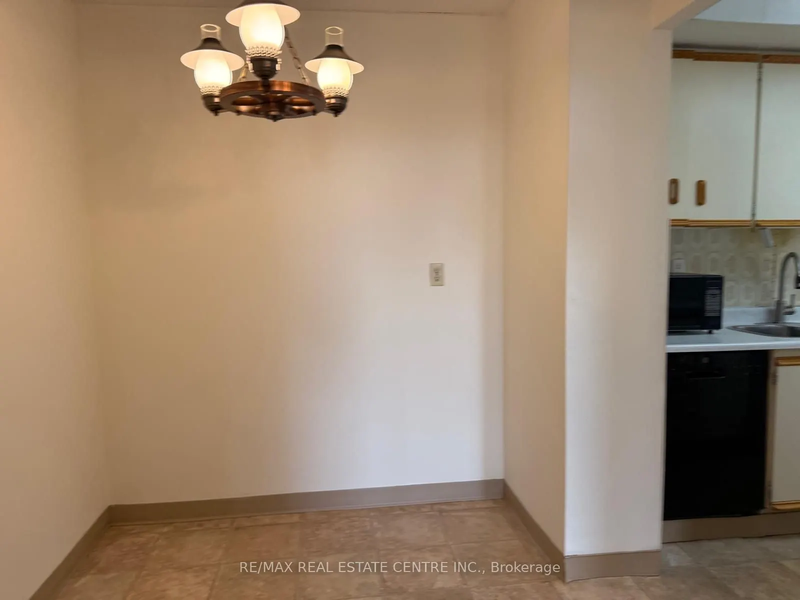3100 Kirwin Avenue, #704