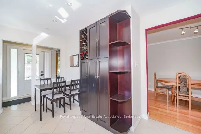 3623 Holden Crescent