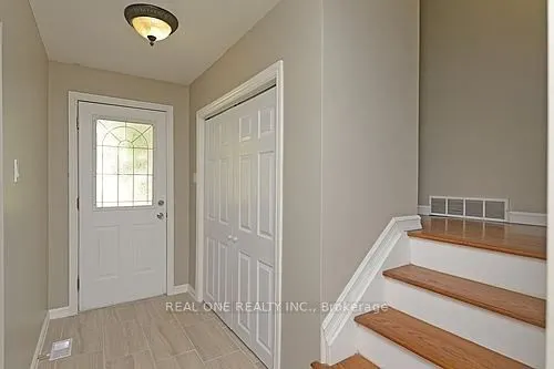 3486 Rexway Drive