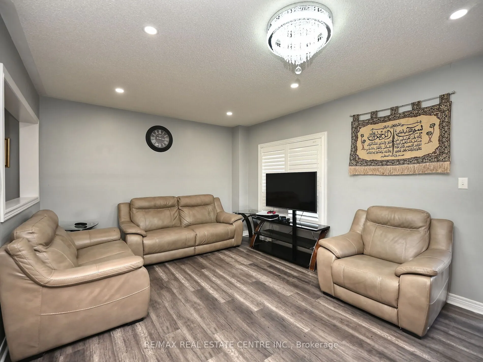 1162 Tupper Drive
