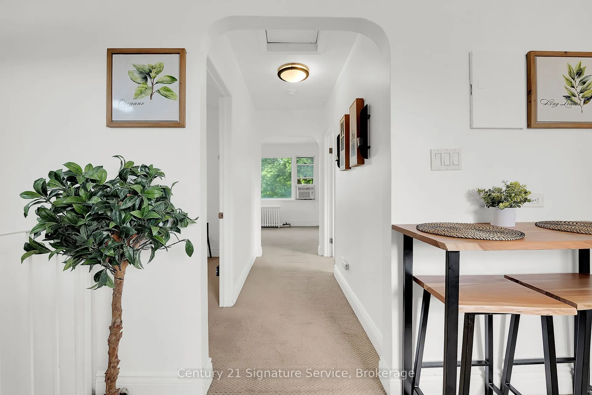 17 Fleming Avenue W