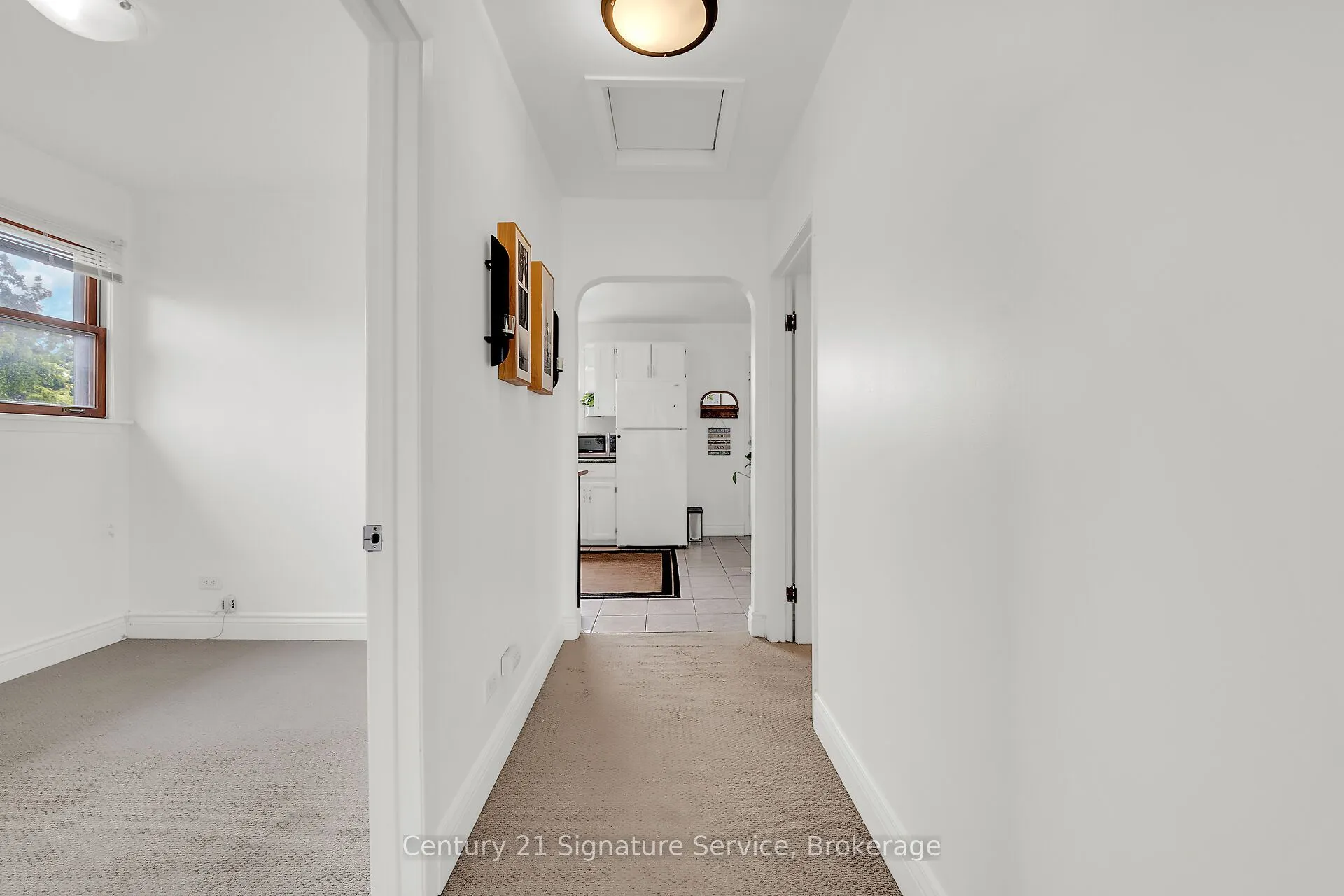 17 Fleming Avenue W