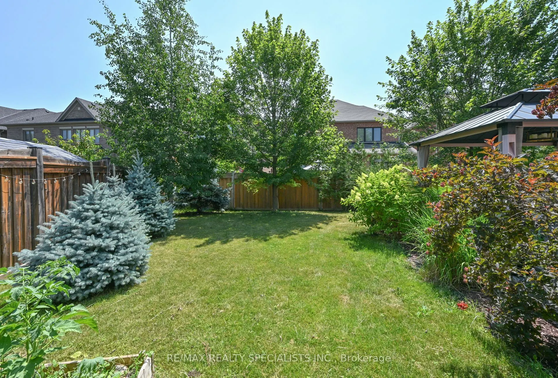 120 RISING HILL Ridge