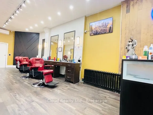 1568 Bloor Street W