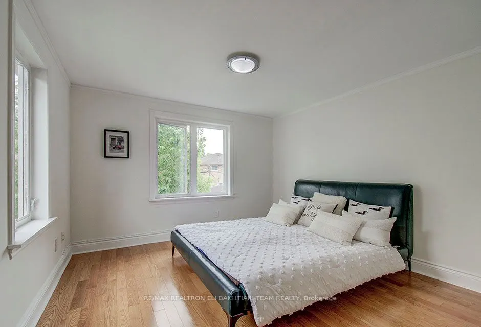 29 Roseland Drive