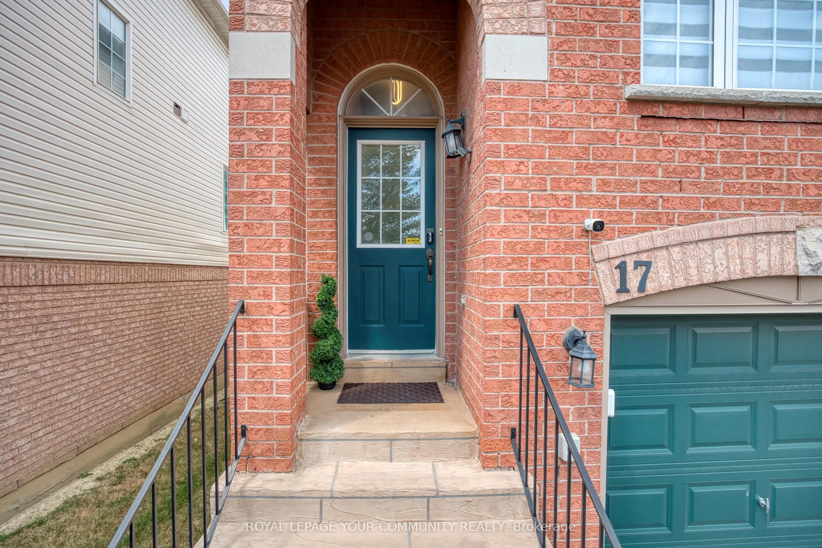 3020 Cedarglen Gate, #17