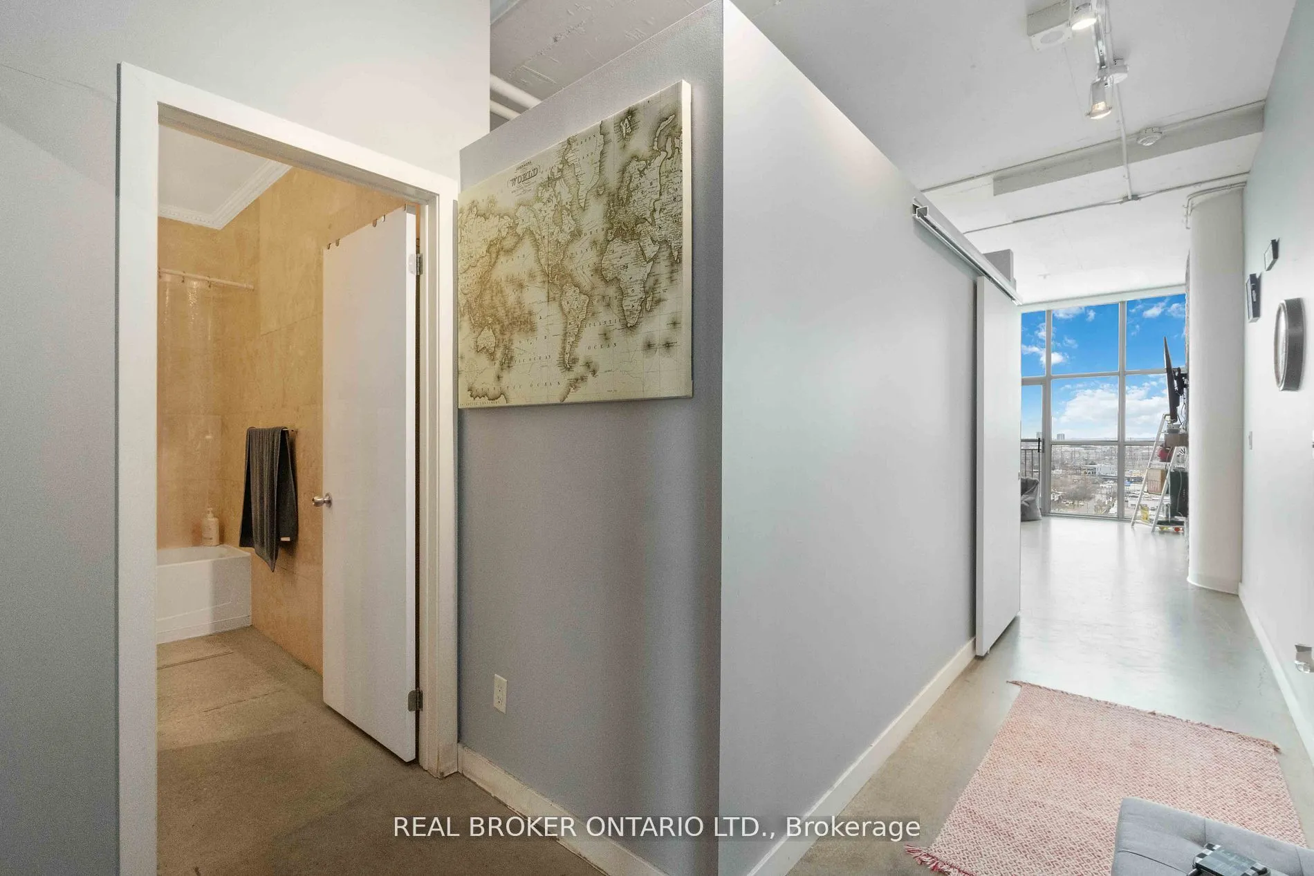 2 Fieldway Road, #1211