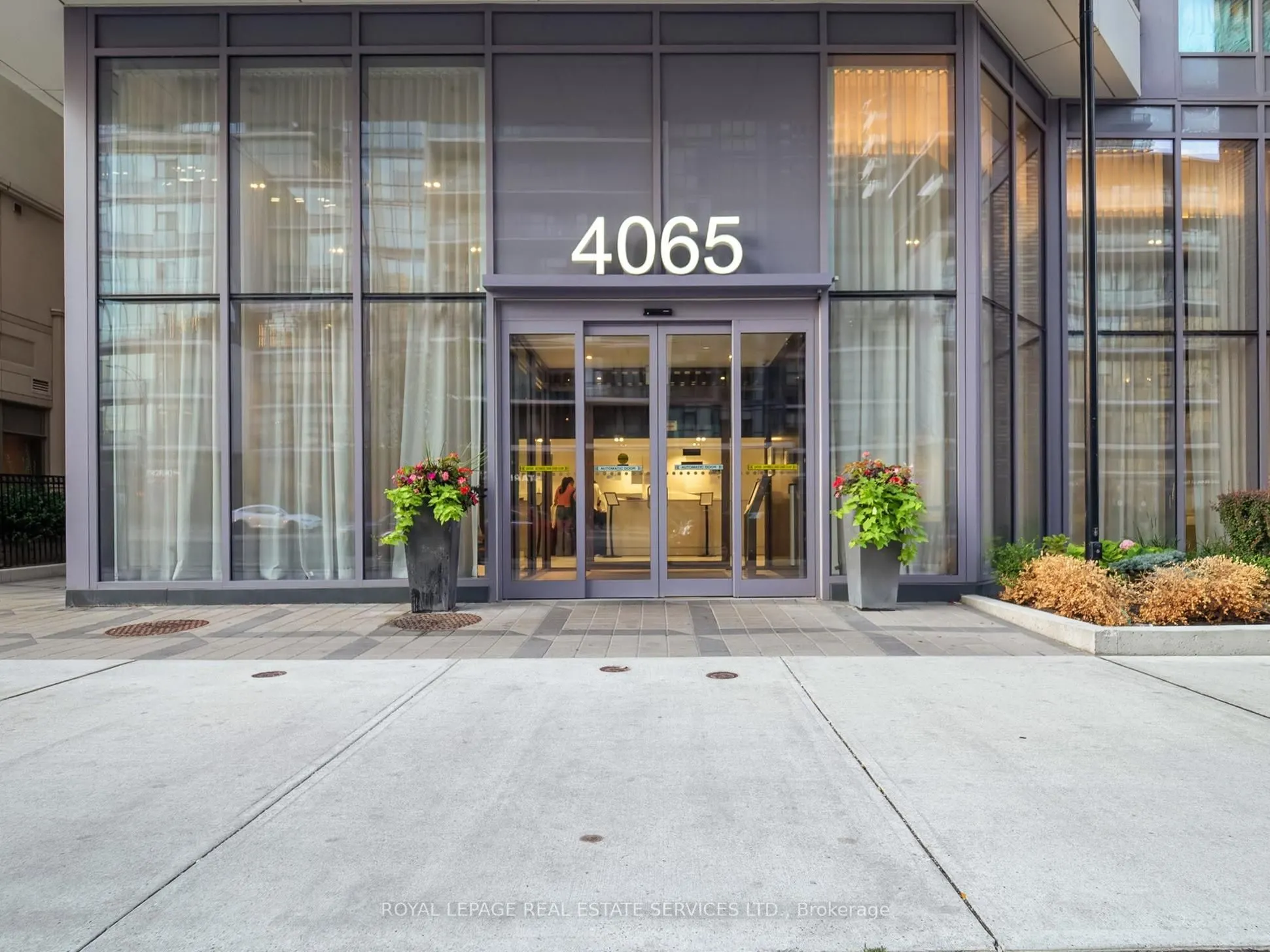 4065 Confederation Parkway, #1612