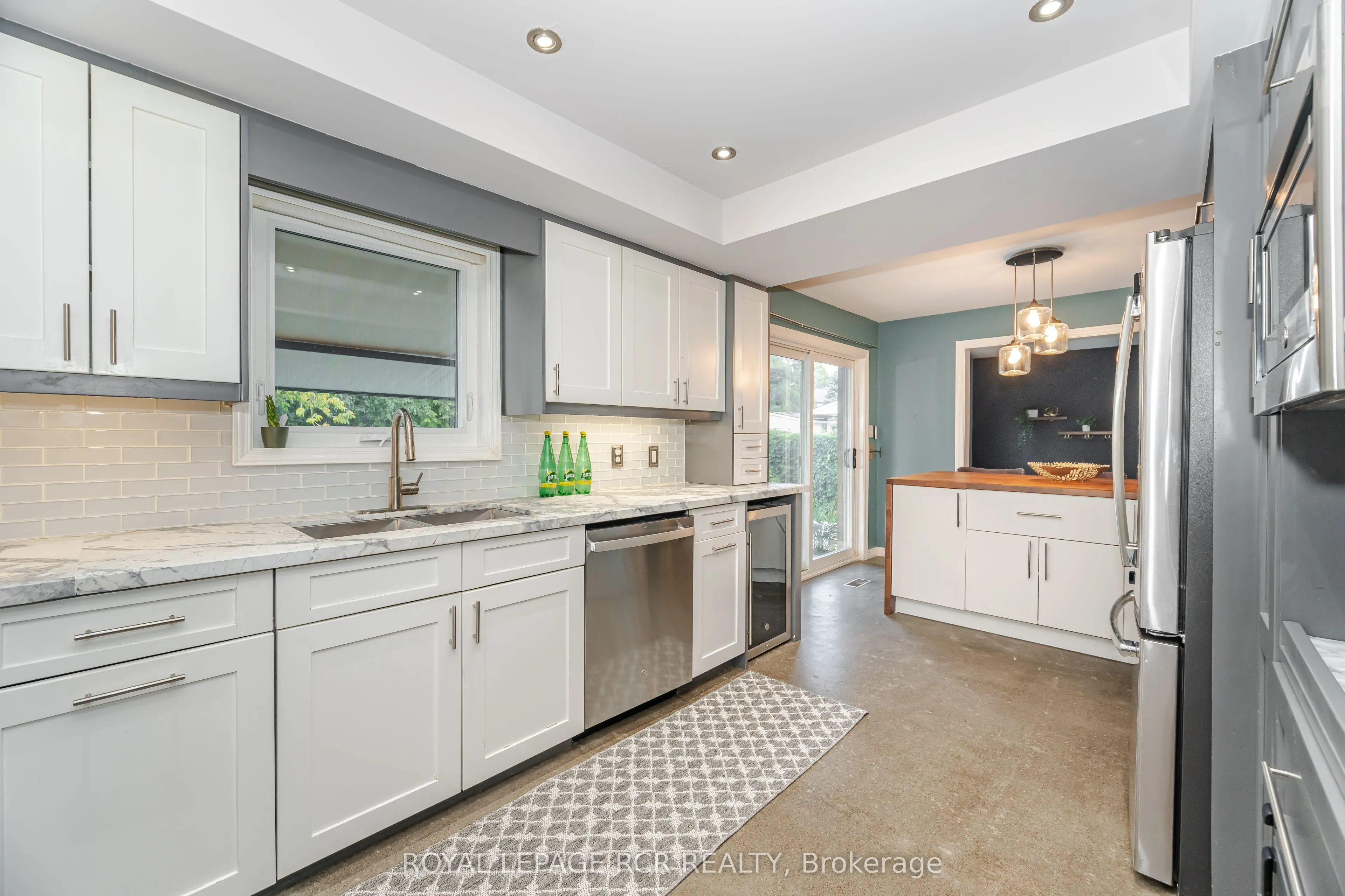417 Kingsview Drive