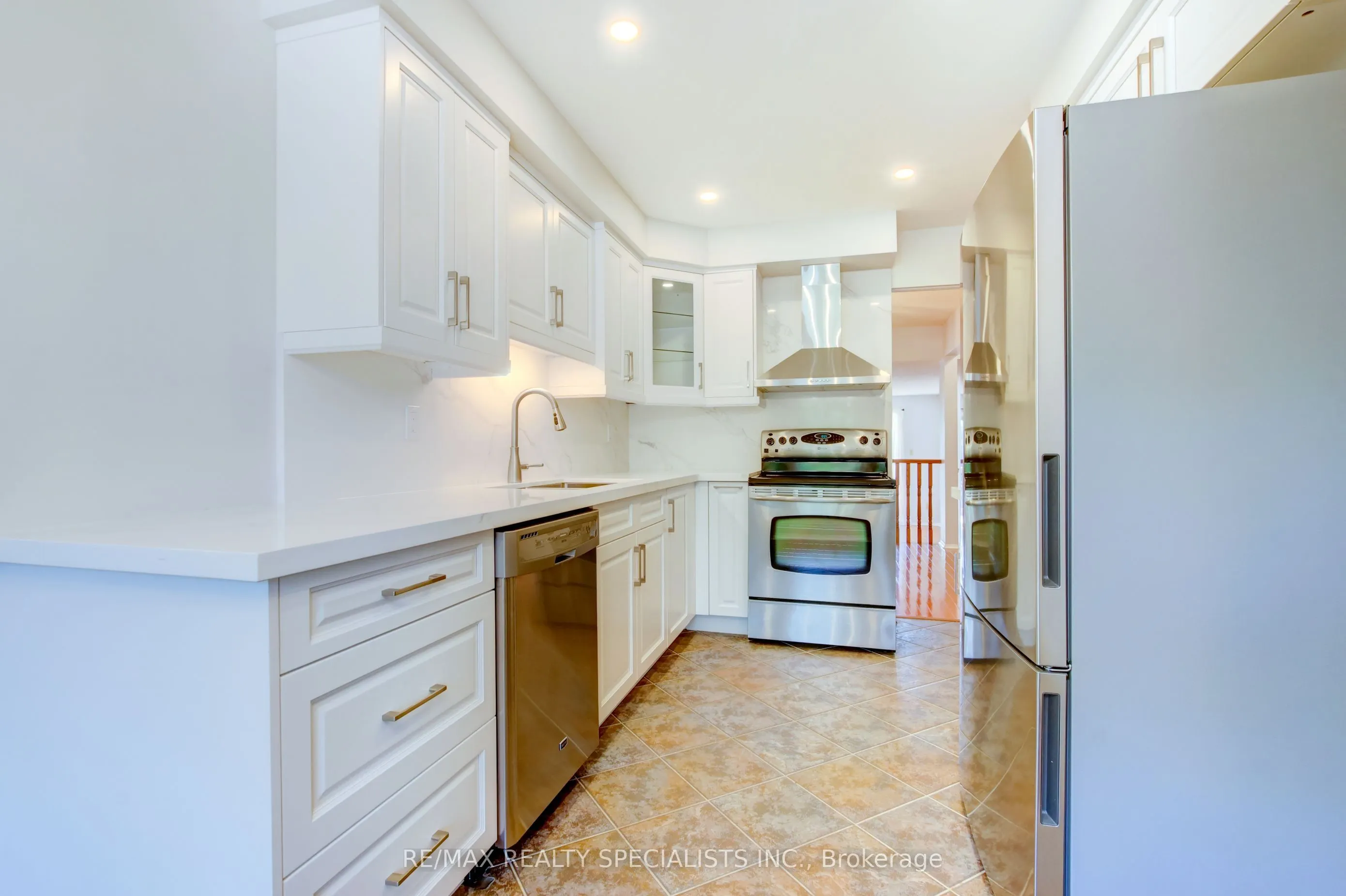 4120 Stonemason Crescent
