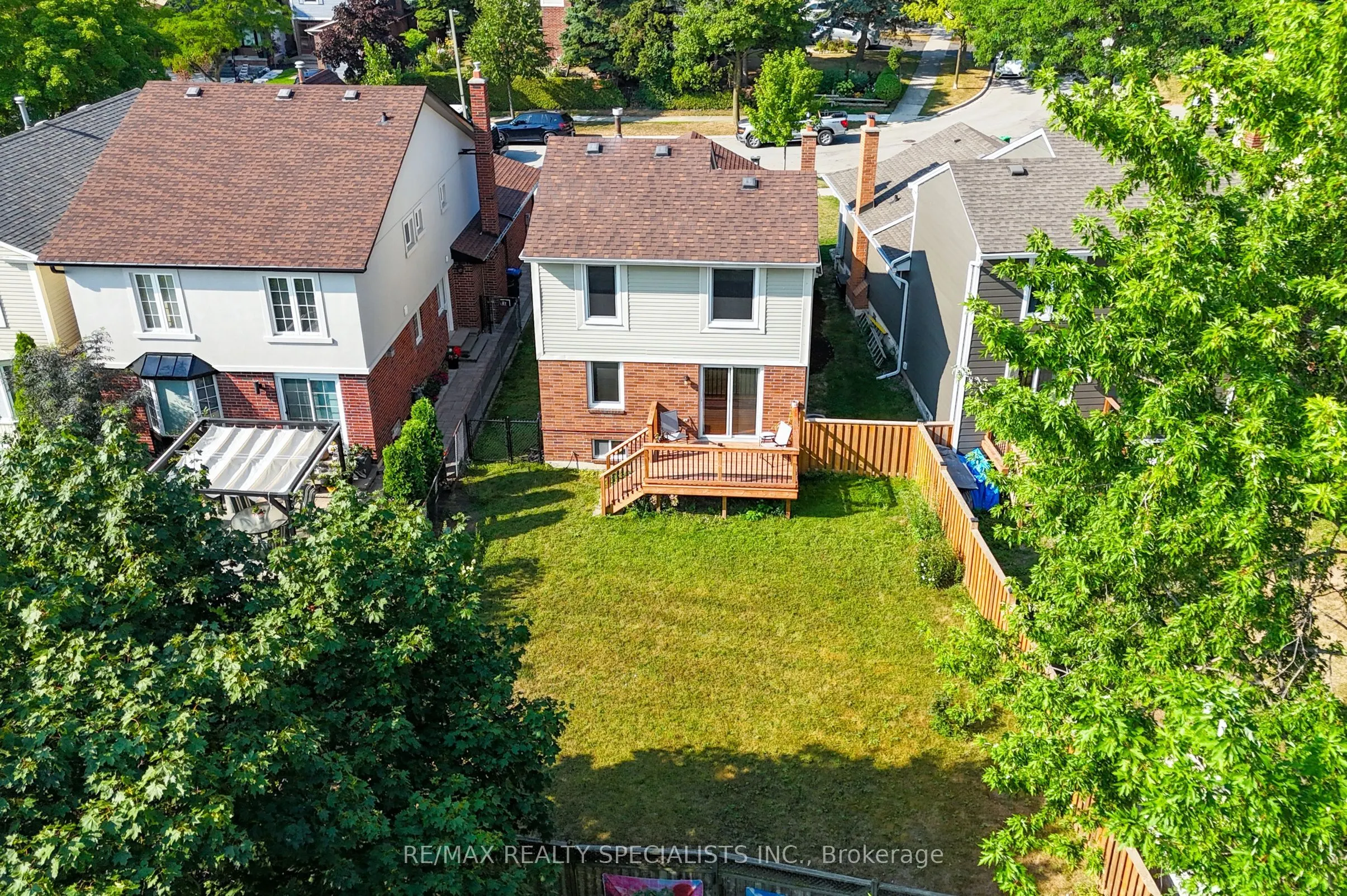 4120 Stonemason Crescent