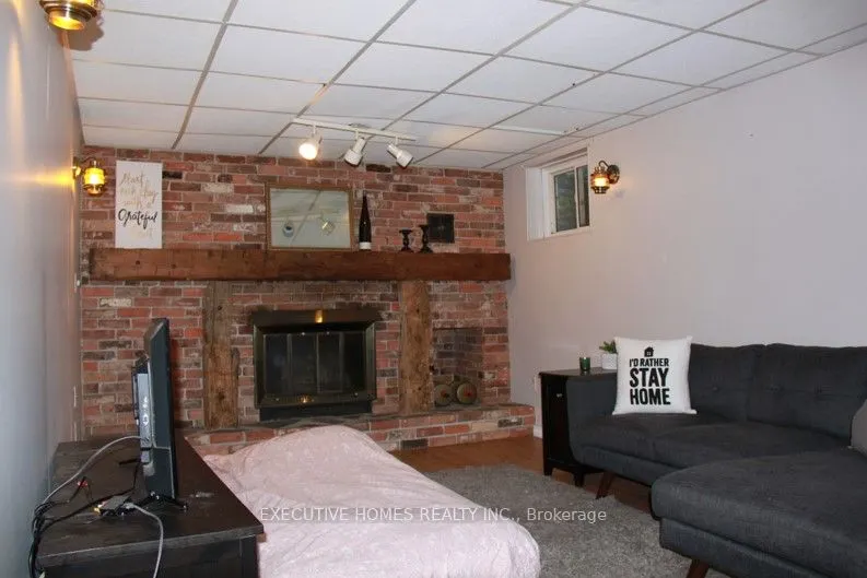 3232 Ulman Road