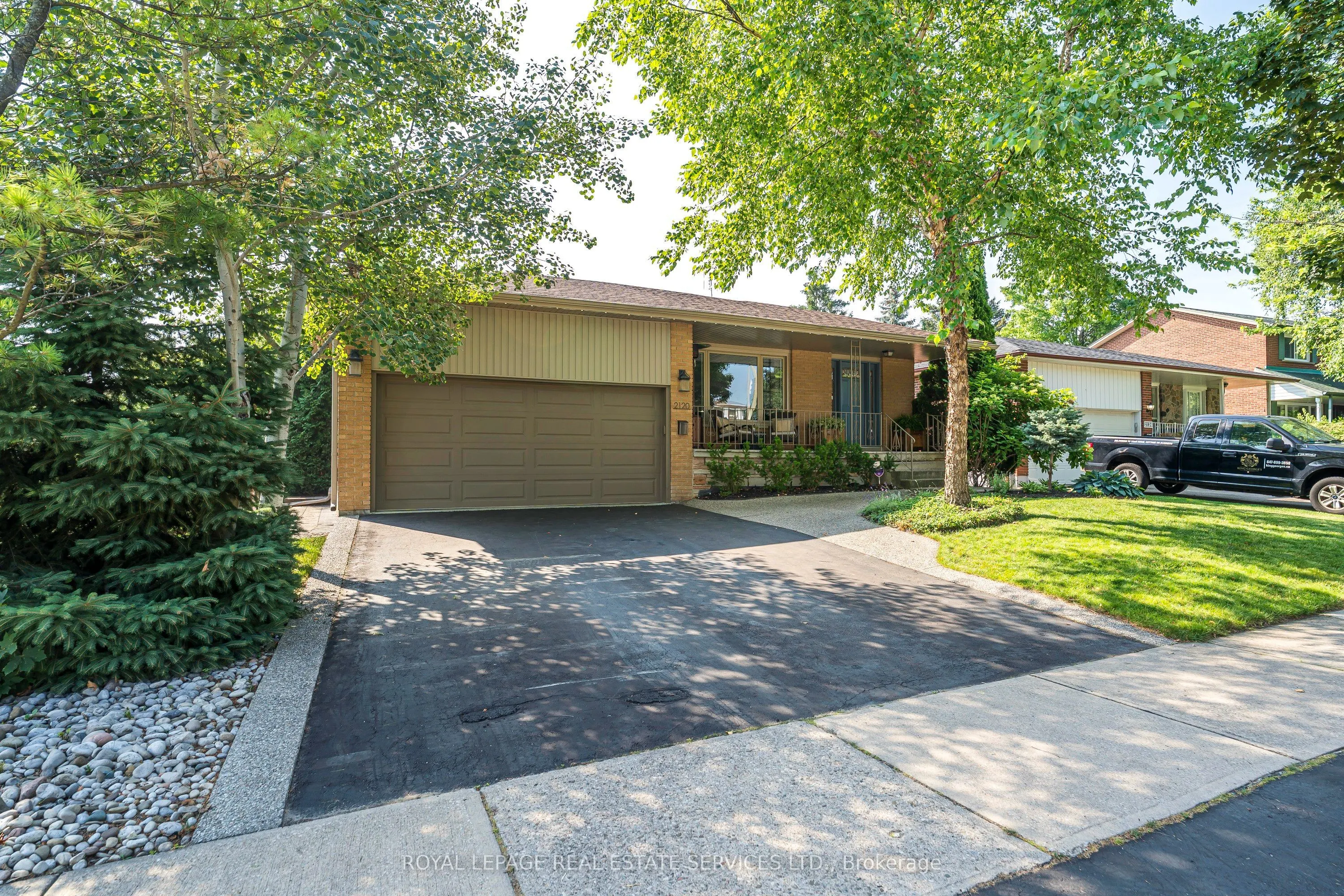 2120 Varency Drive