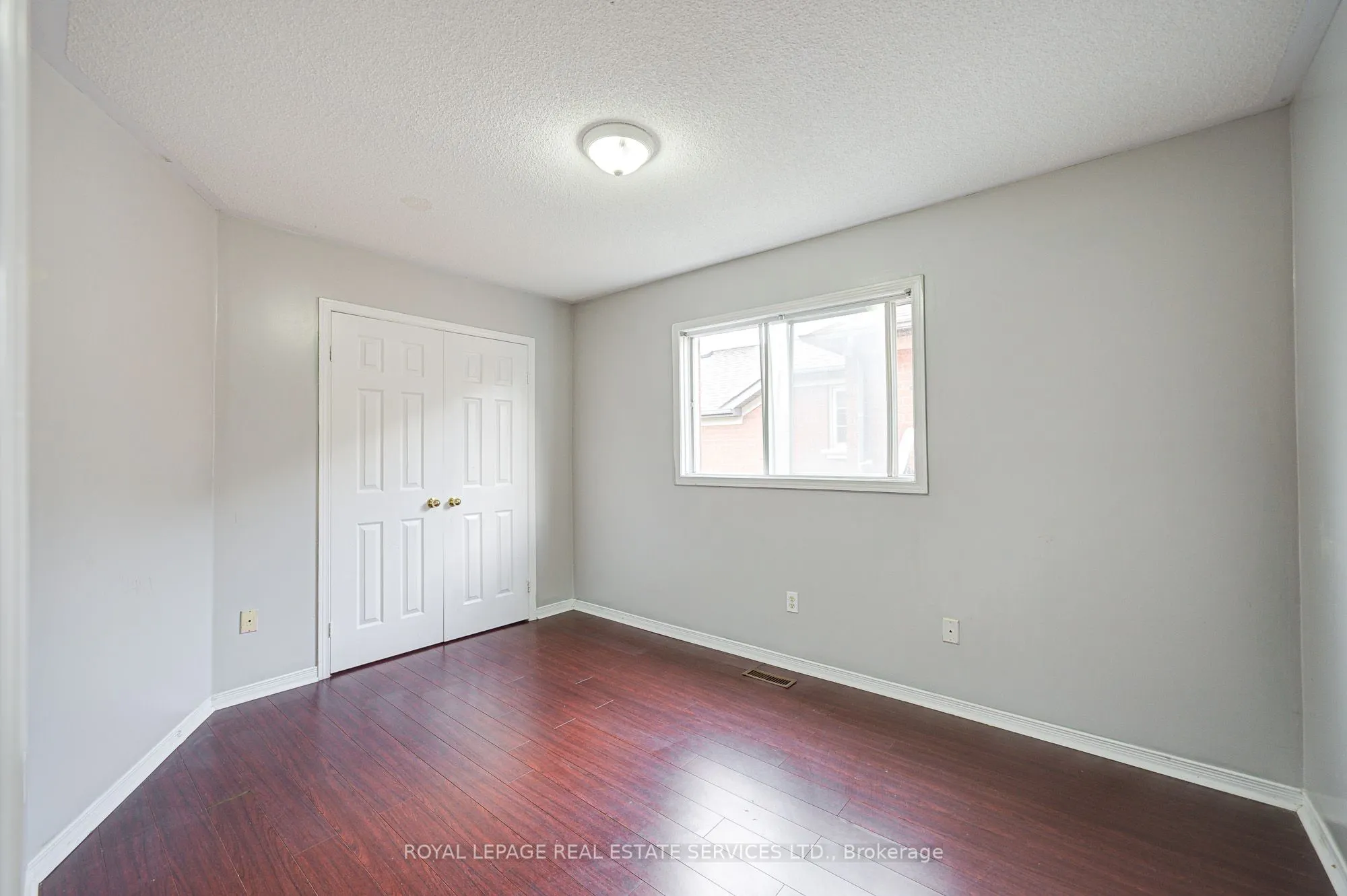 5459 Palmerston Crescent