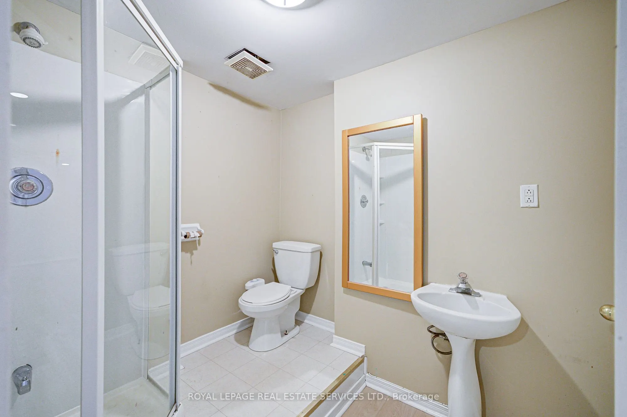 5459 Palmerston Crescent