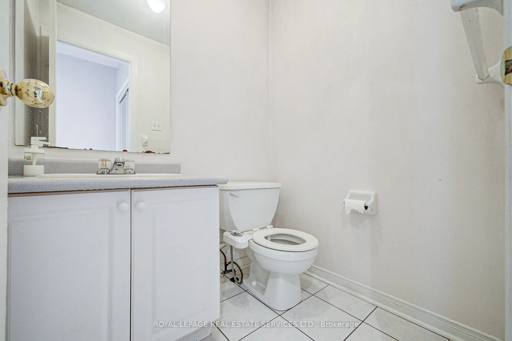5459 Palmerston Crescent