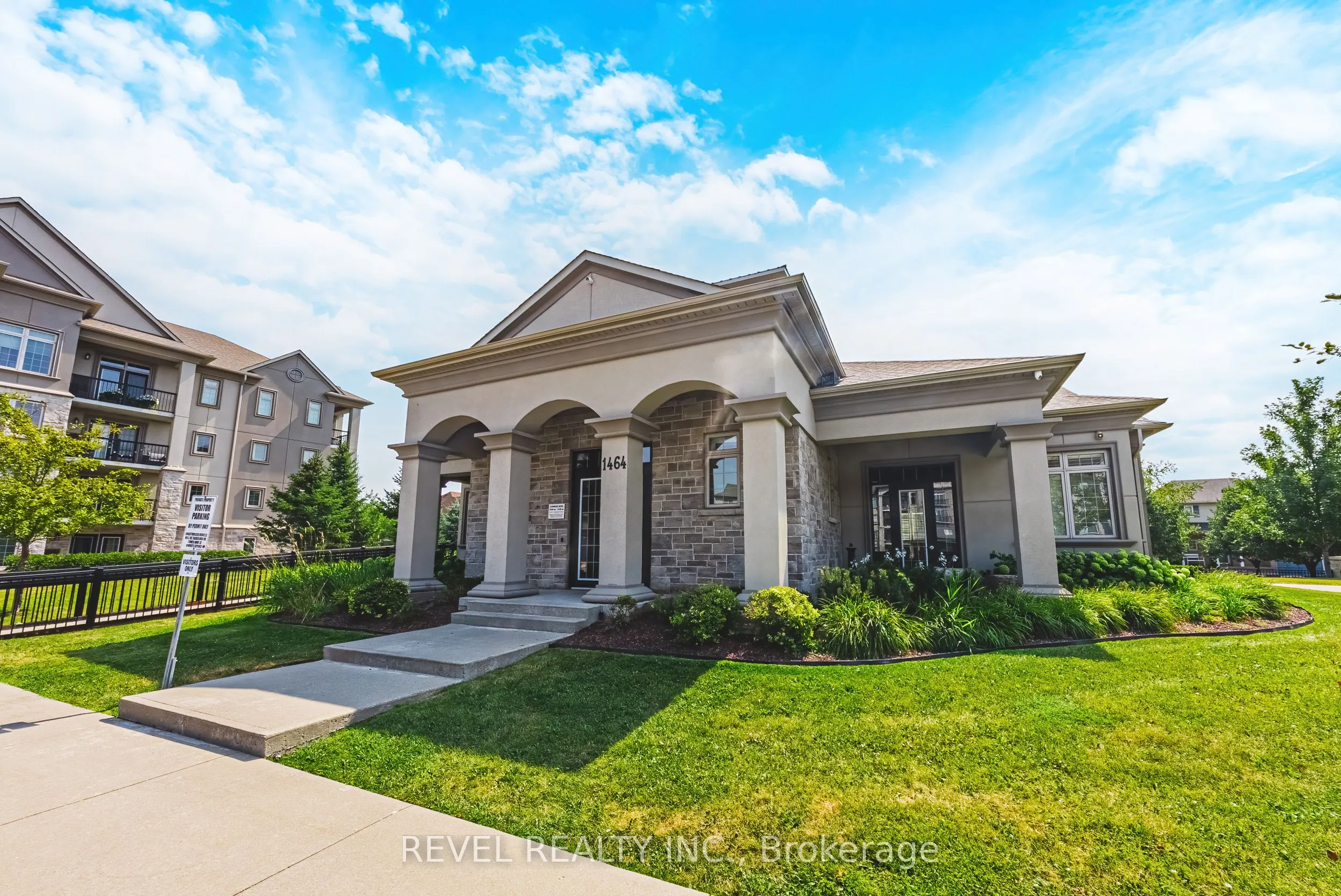 1450 Main Street E, #106