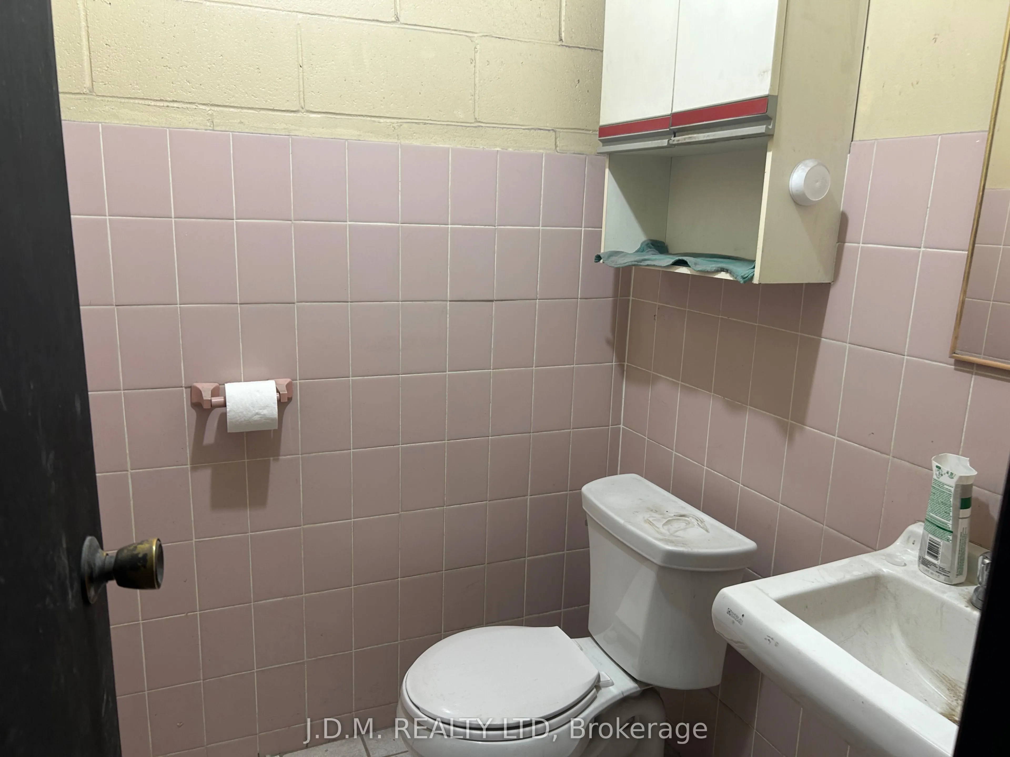 109 Ormont Drive, #17