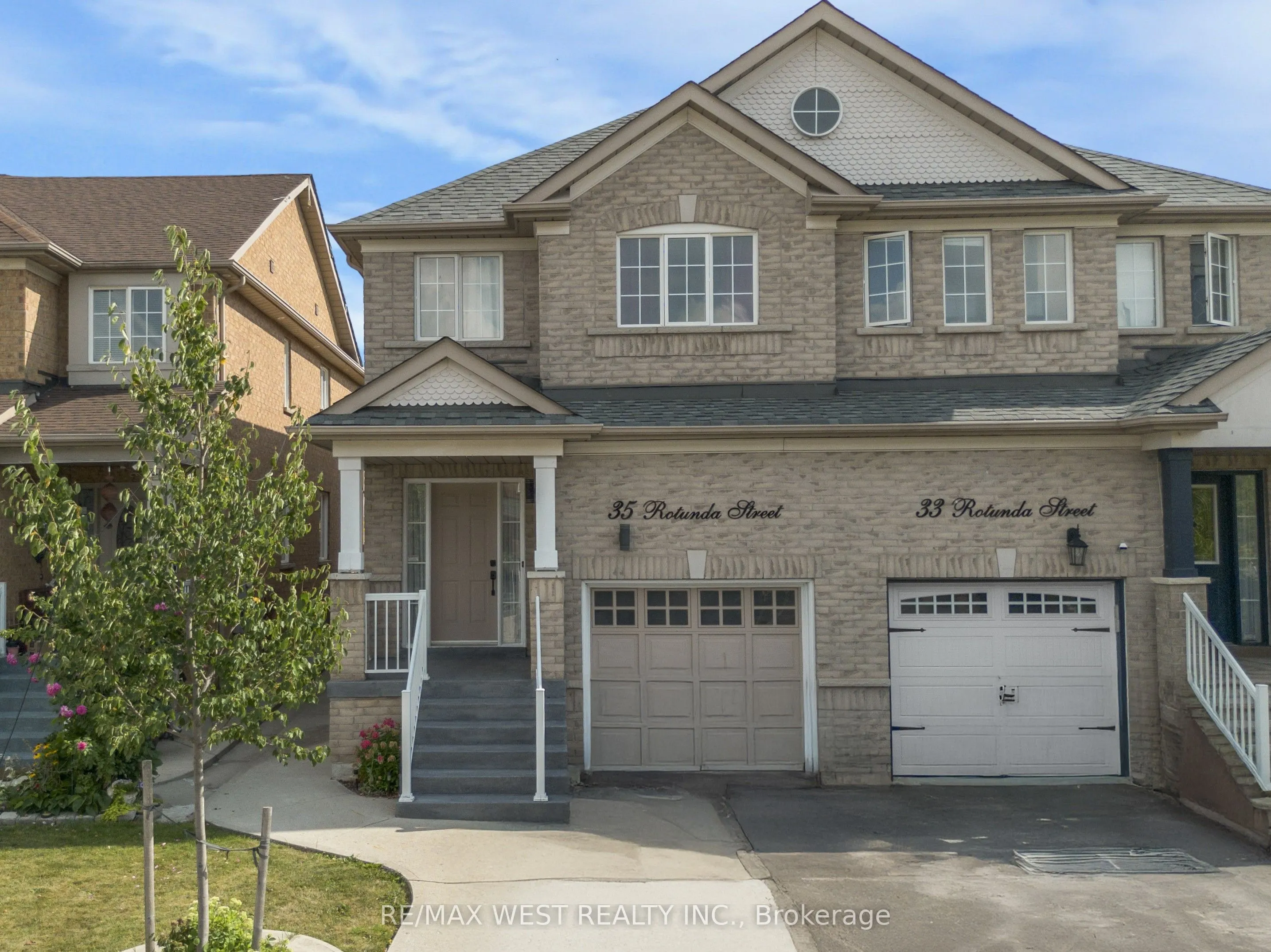 35 Rotunda Street
