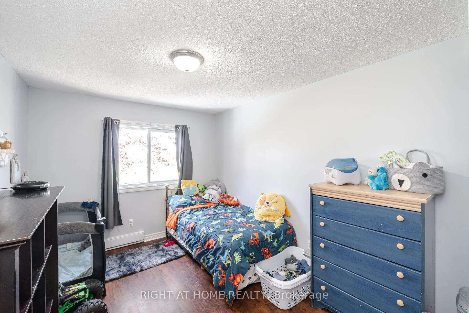 100 Century Drive, #16