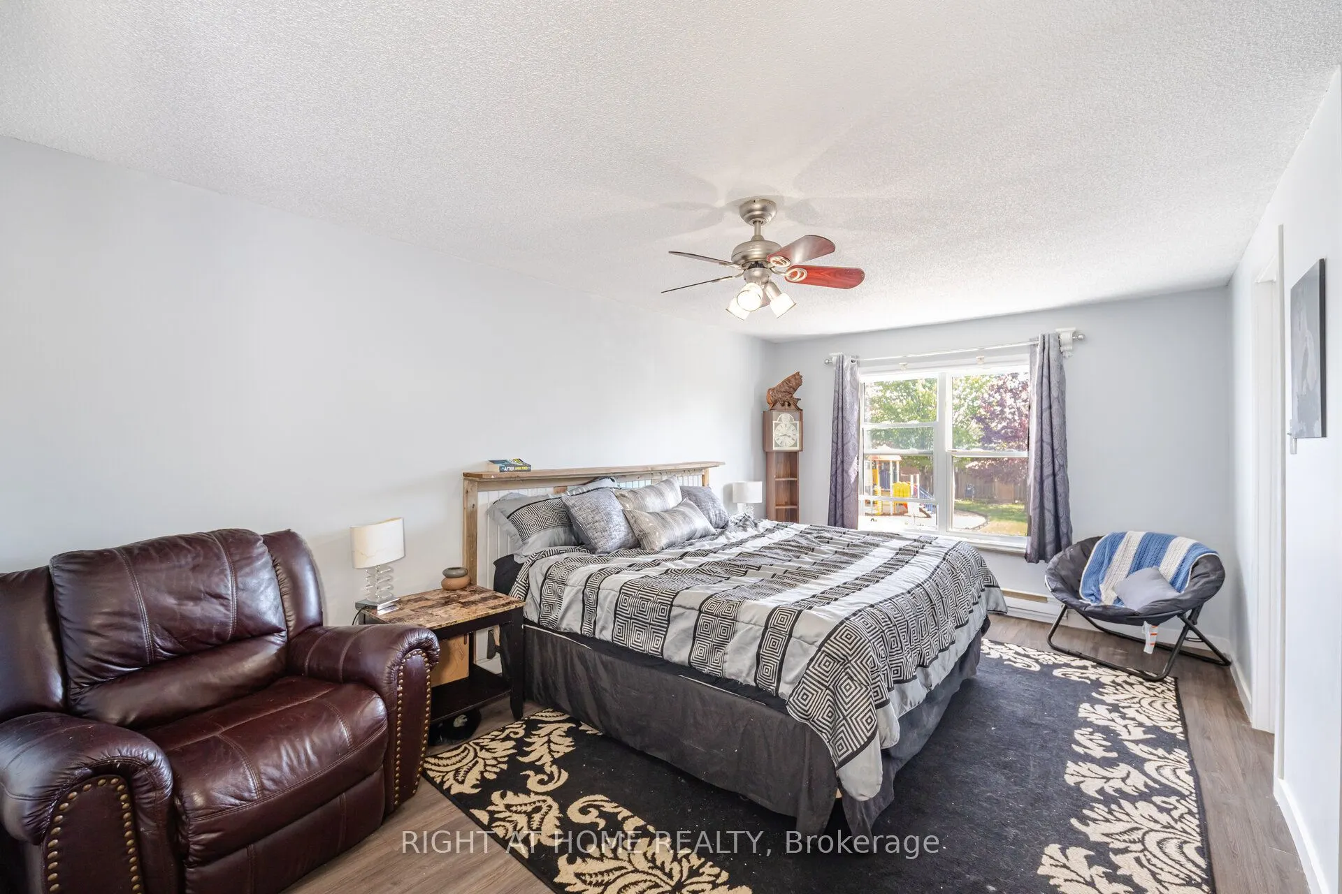 100 Century Drive, #16