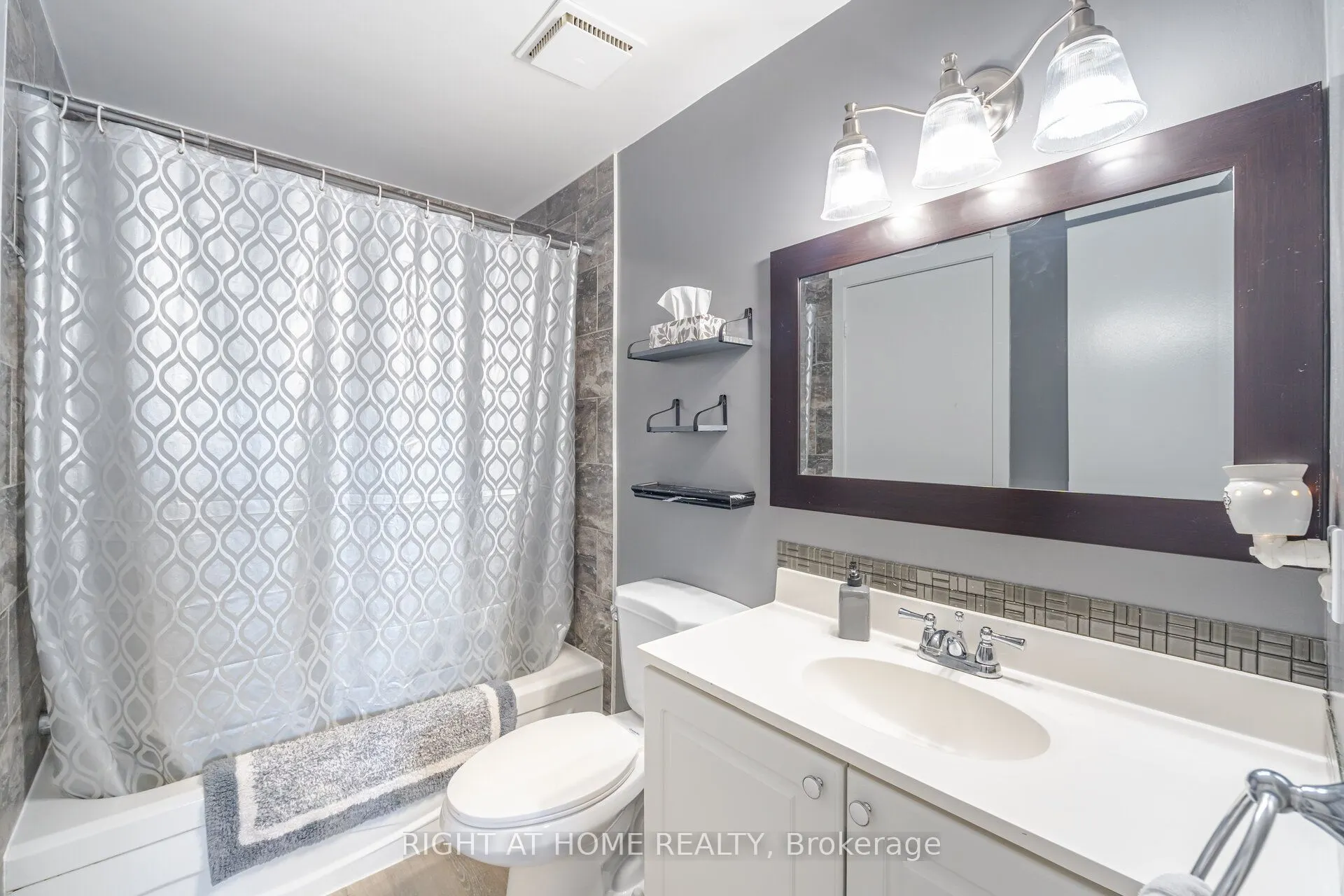 100 Century Drive, #16