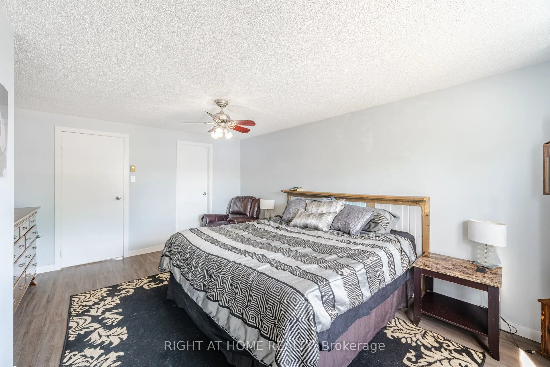 100 Century Drive, #16