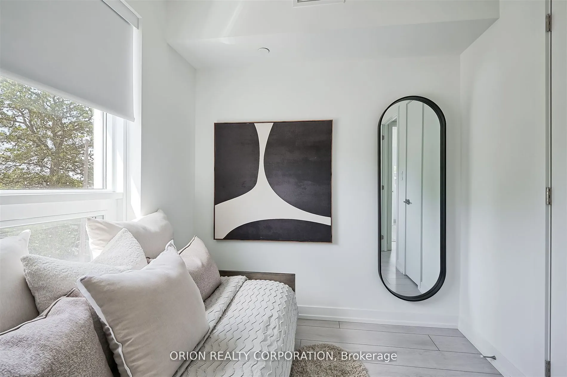 556 Marlee Avenue, #311
